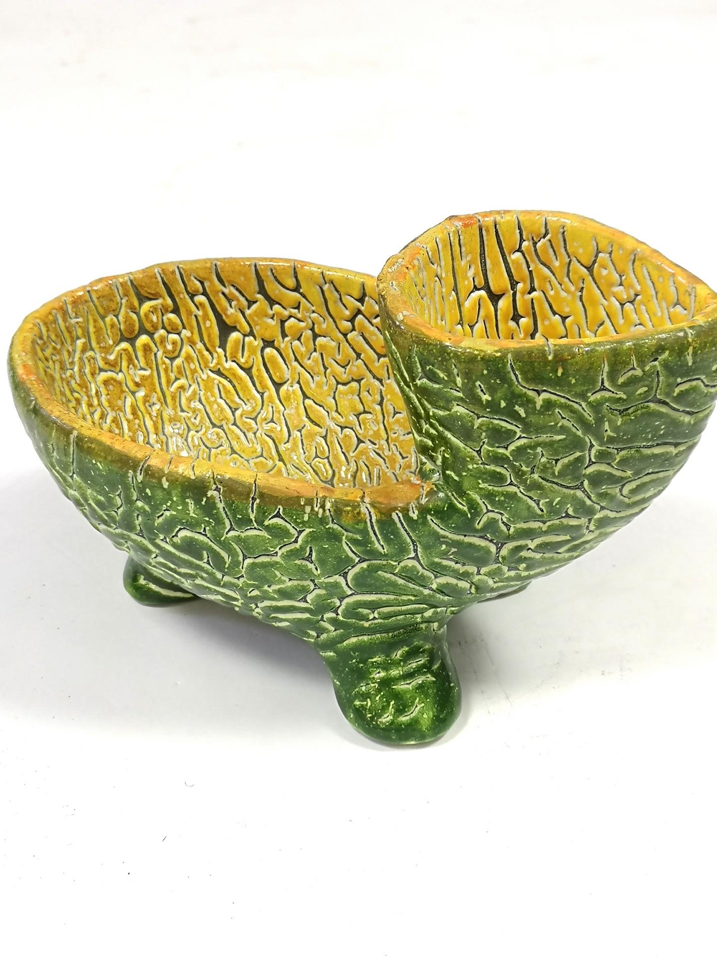 Hand Made Turtle Shaped Vintage Ceramic Bowl by Bela Gal, 1970's In Good Condition In Budapest, HU