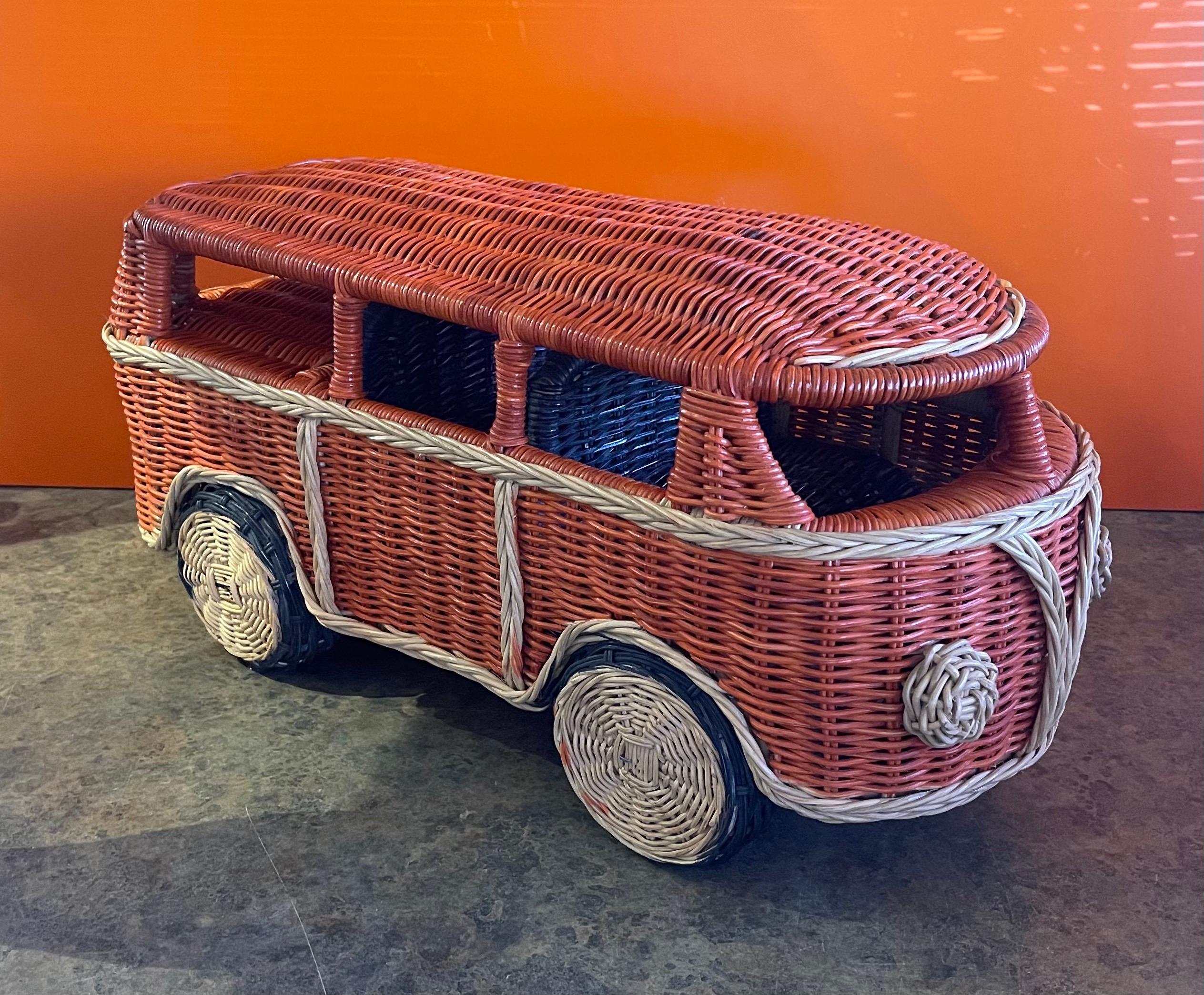 Hand-Made Wicker Volkswagen Van / Camper Sculpture For Sale 3