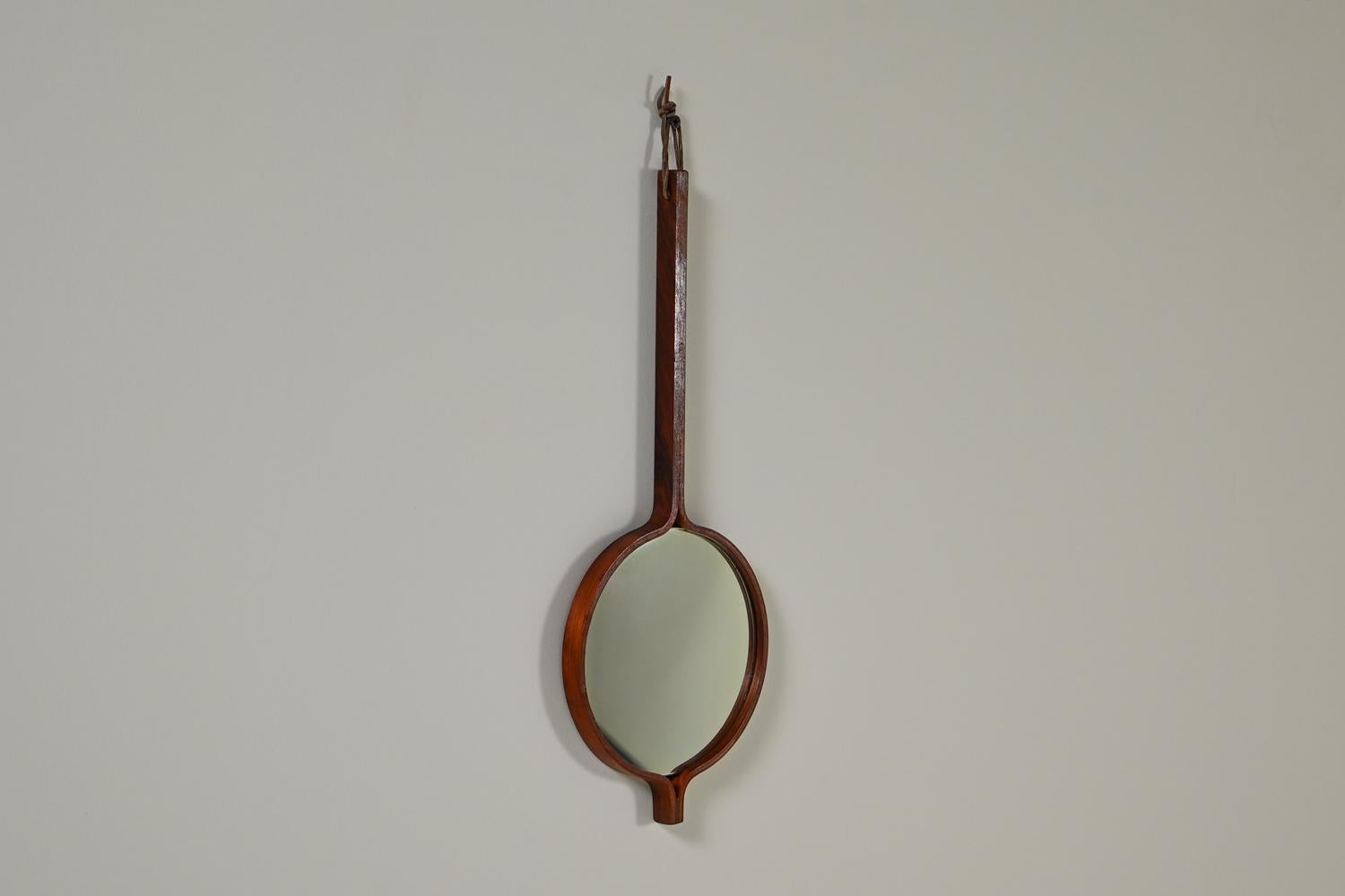 Hand mirror by Hans-Agne Jakobsson made in Markaryd, 1950s Sweden. en vente 2