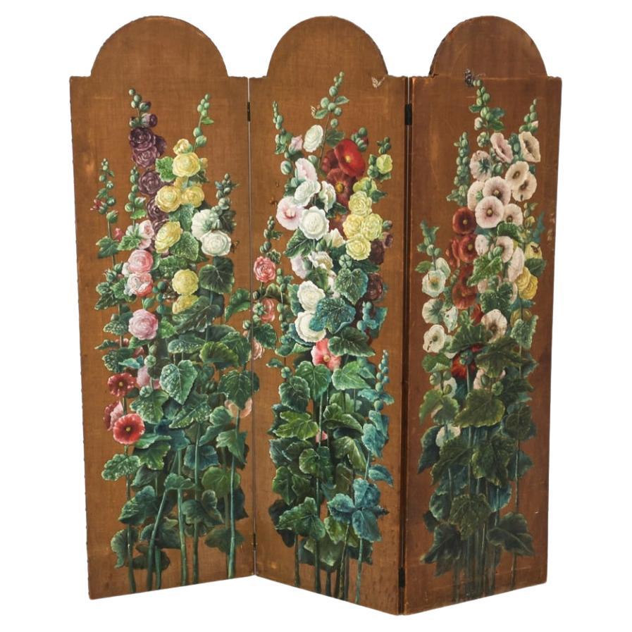 Paravent du 19e siècle peint à la main avec des roses trémières en vente