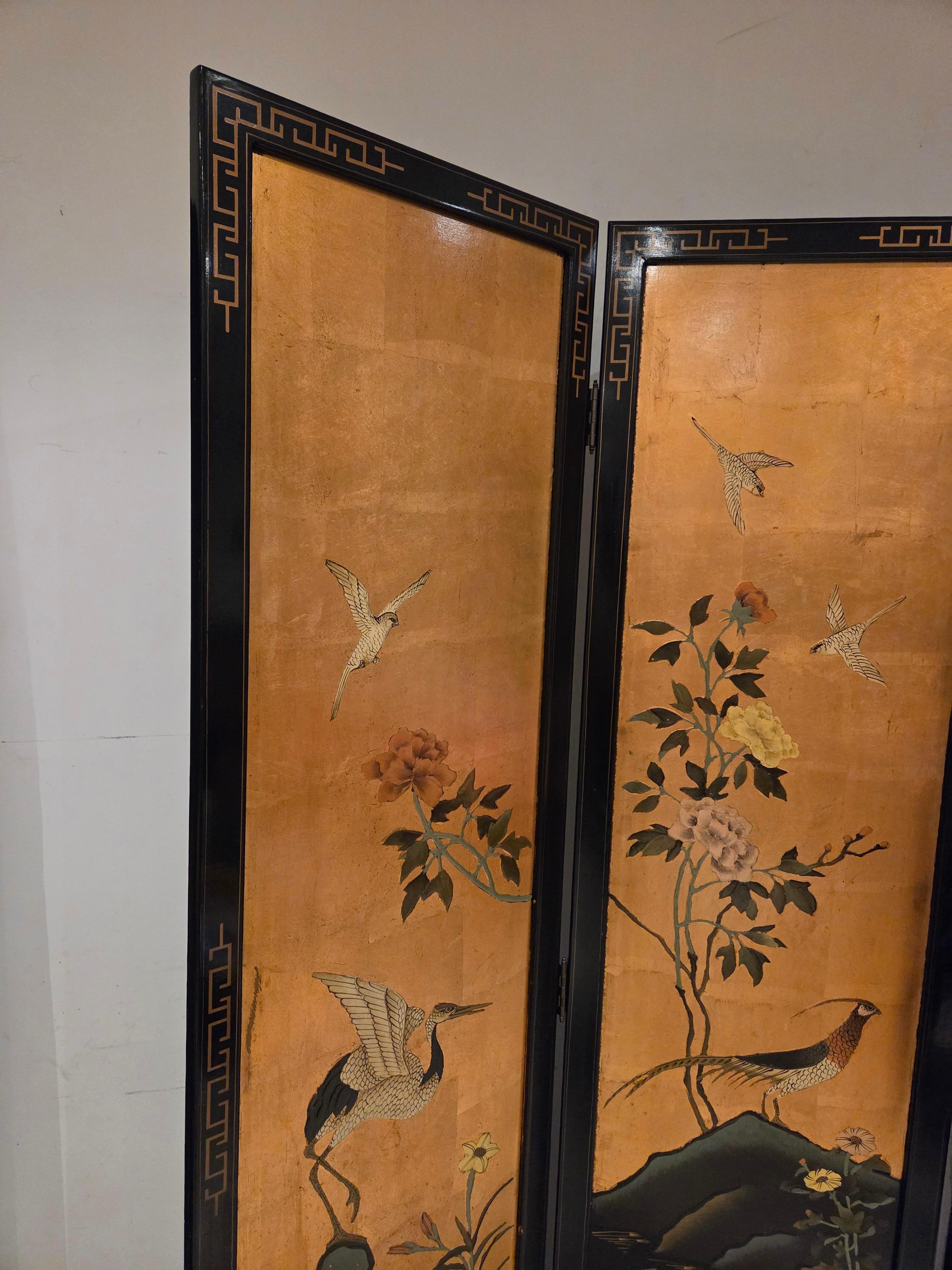 Hand Painted, 4 Panel Folding Screen with Crane Birds, Room Divider In Good Condition For Sale In Waasmunster, BE