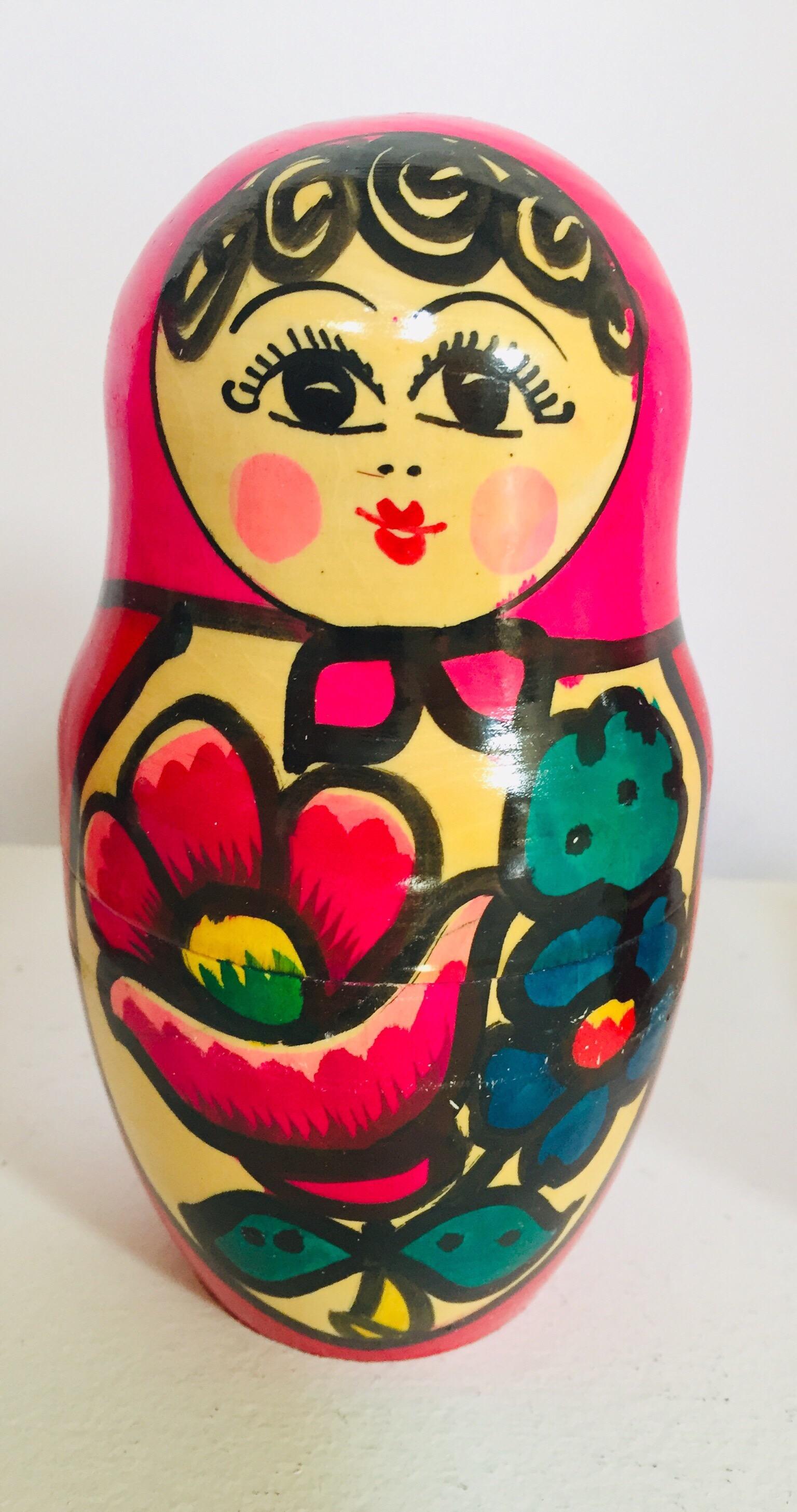 Hand Painted and Carved Nesting Matryoshka Russian Dolls 6