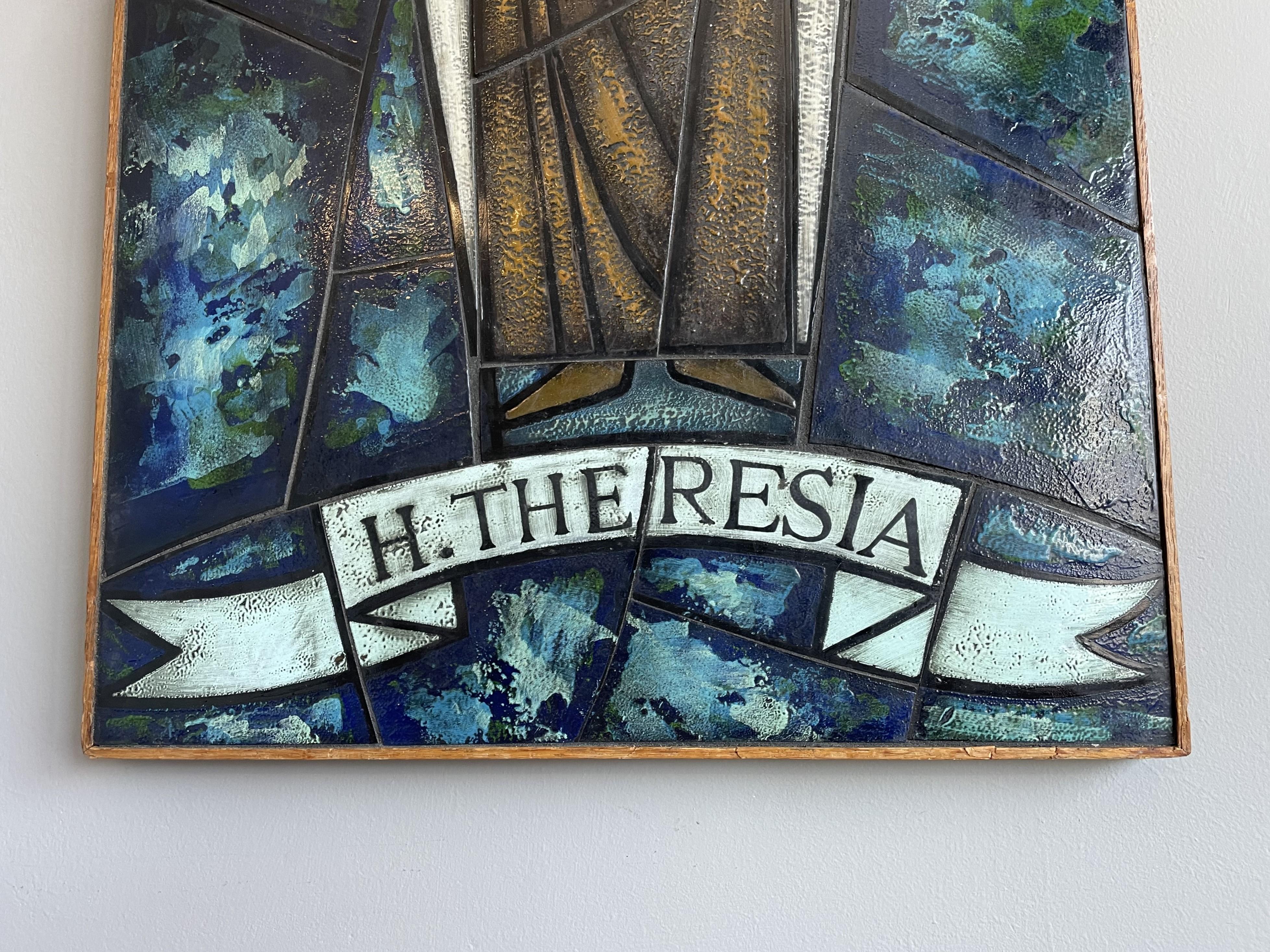 Hand Painted and Great Colors Midcentury Glass Mosaic Picture of Saint Theresia In Good Condition For Sale In Lisse, NL