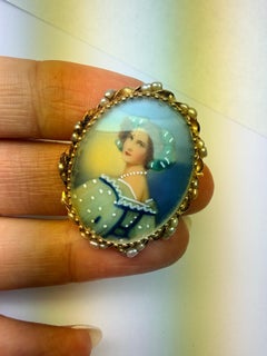 Hand painted antique brooch 14KT 7.75gr