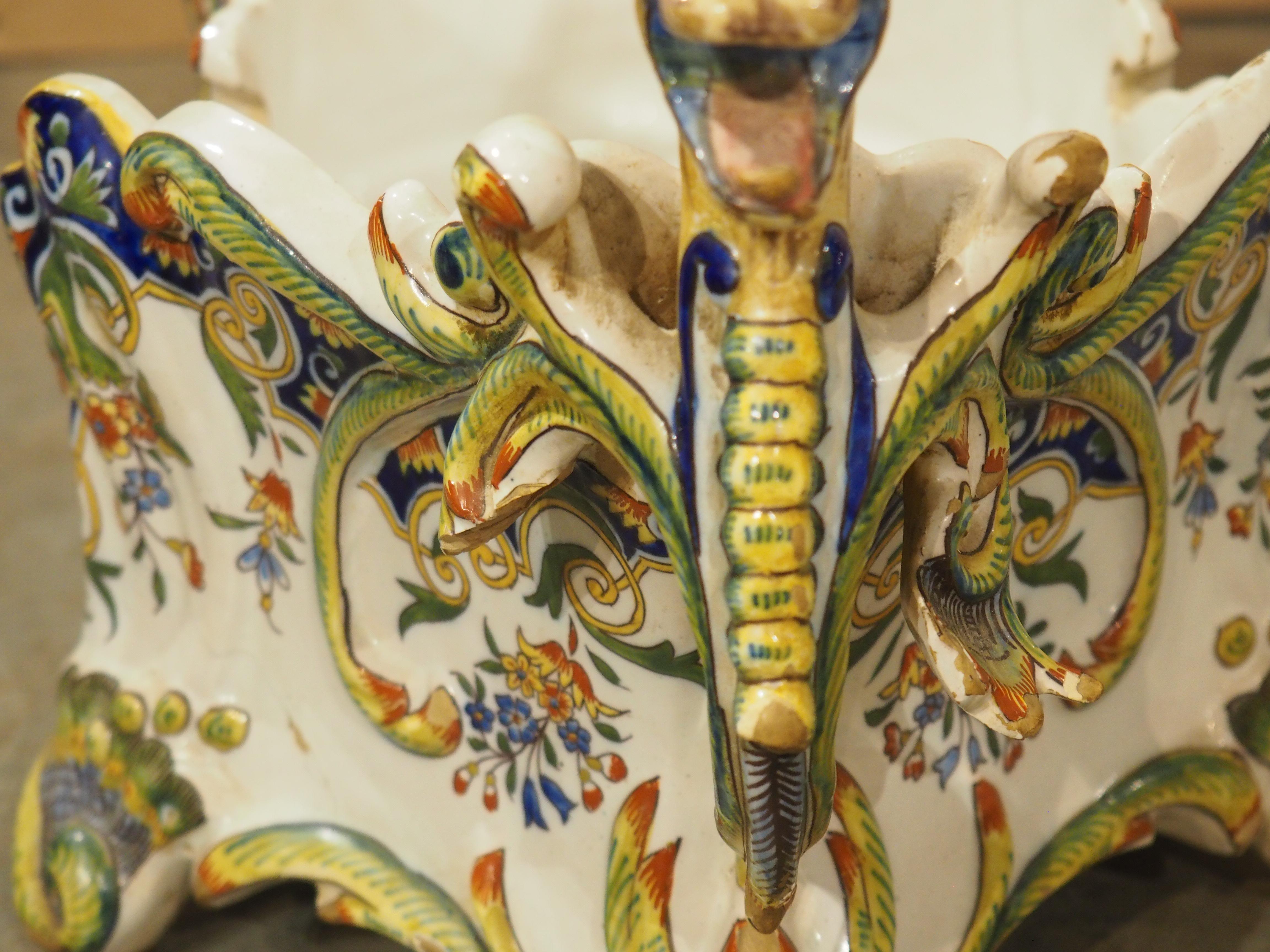 Giardiniera in maiolica francese dipinta a mano, Decor Rouen, Circa 1900 in vendita 3