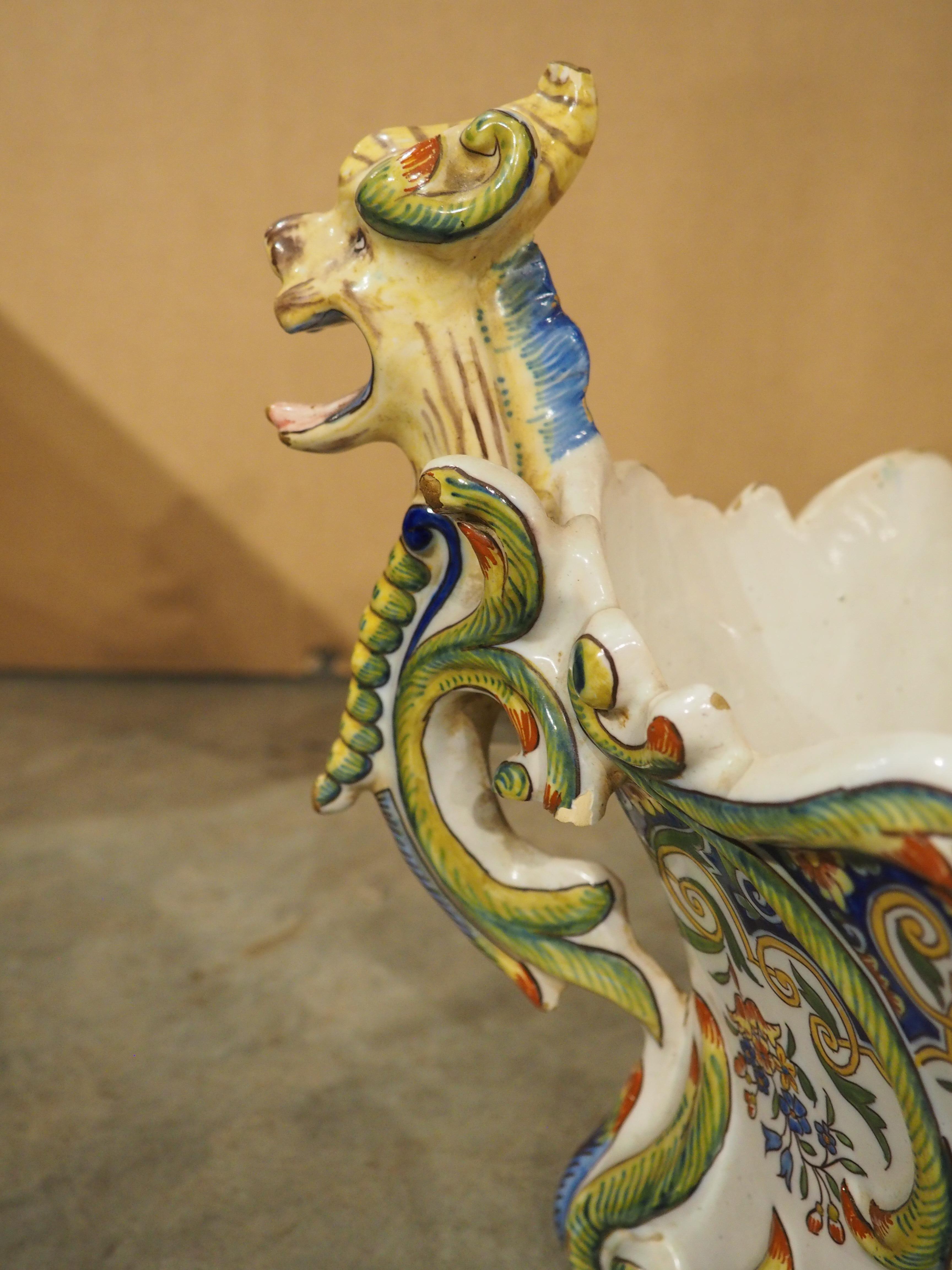 Giardiniera in maiolica francese dipinta a mano, Decor Rouen, Circa 1900 in vendita 6