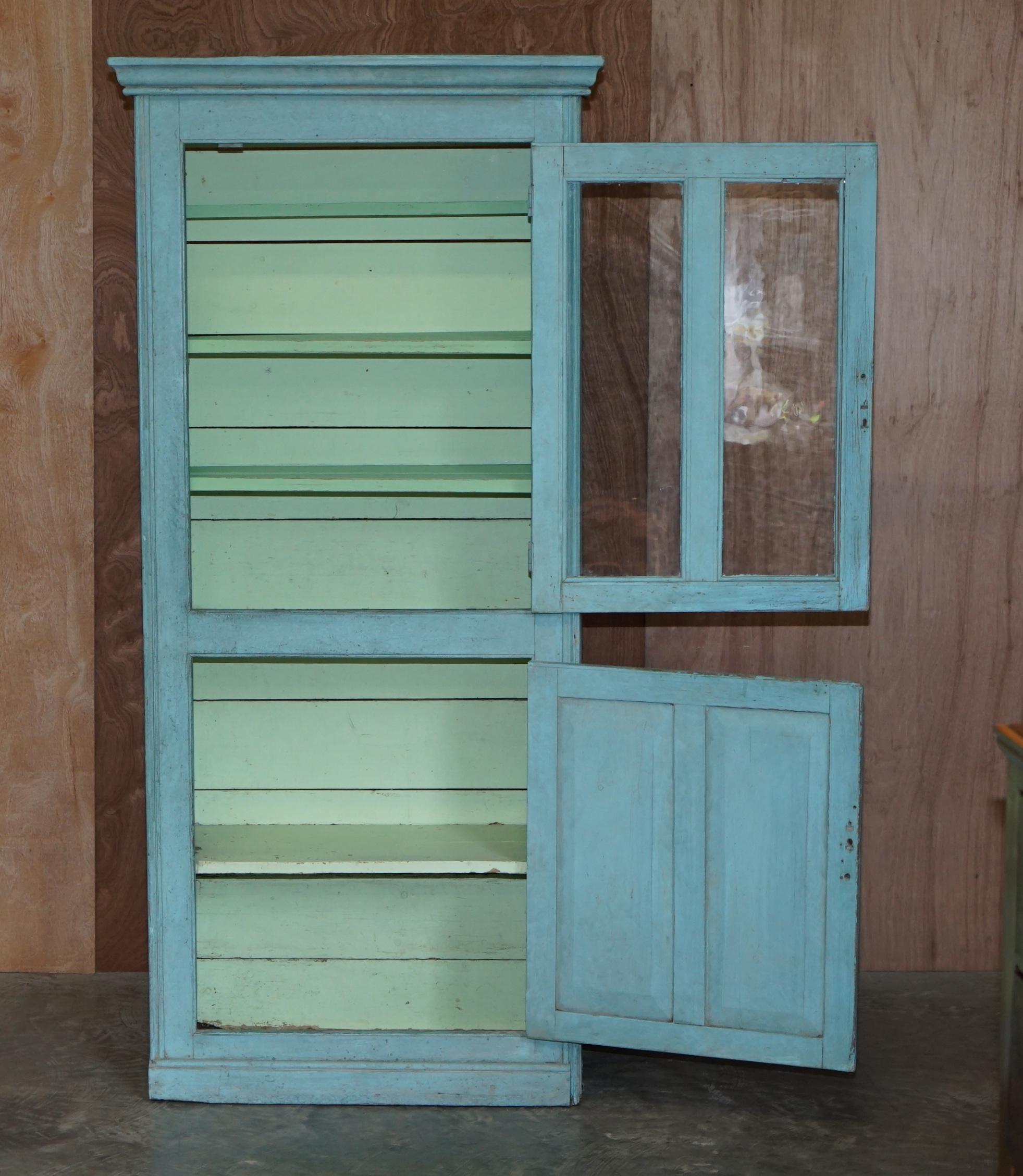 Hand Painted Antique Victorian circa 1860 Pine Kitchen Pot Cupboard Bookcase For Sale 6