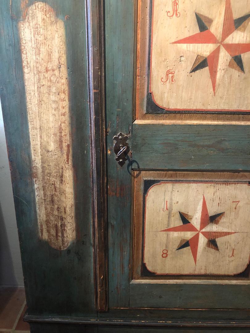 Hand-Painted Armoire For Sale 3