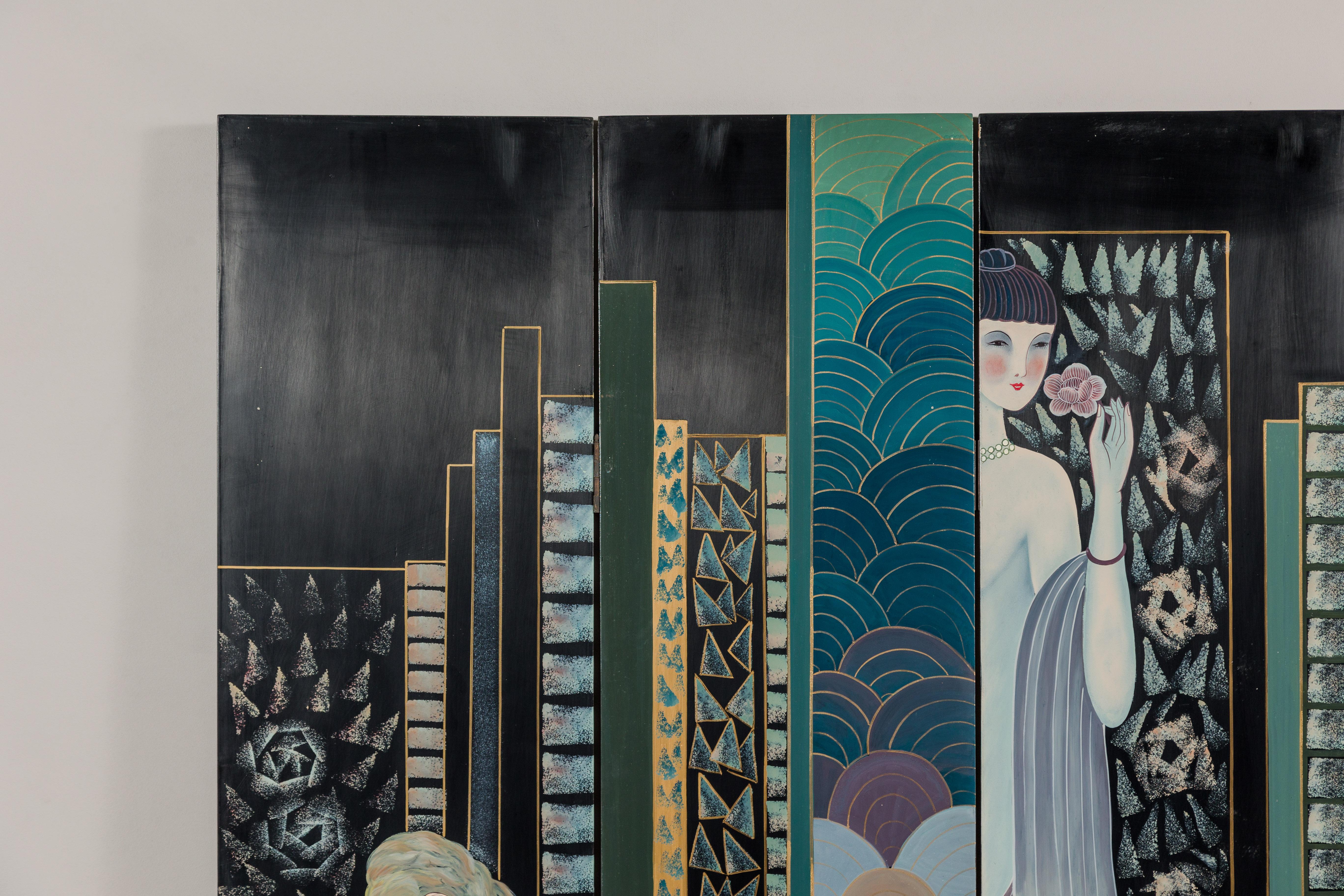 Handbemalter Art-Déco-inspirierter vierteiliger Art-Déco-Raumteiler mit drei eleganten Damen (20. Jahrhundert) im Angebot