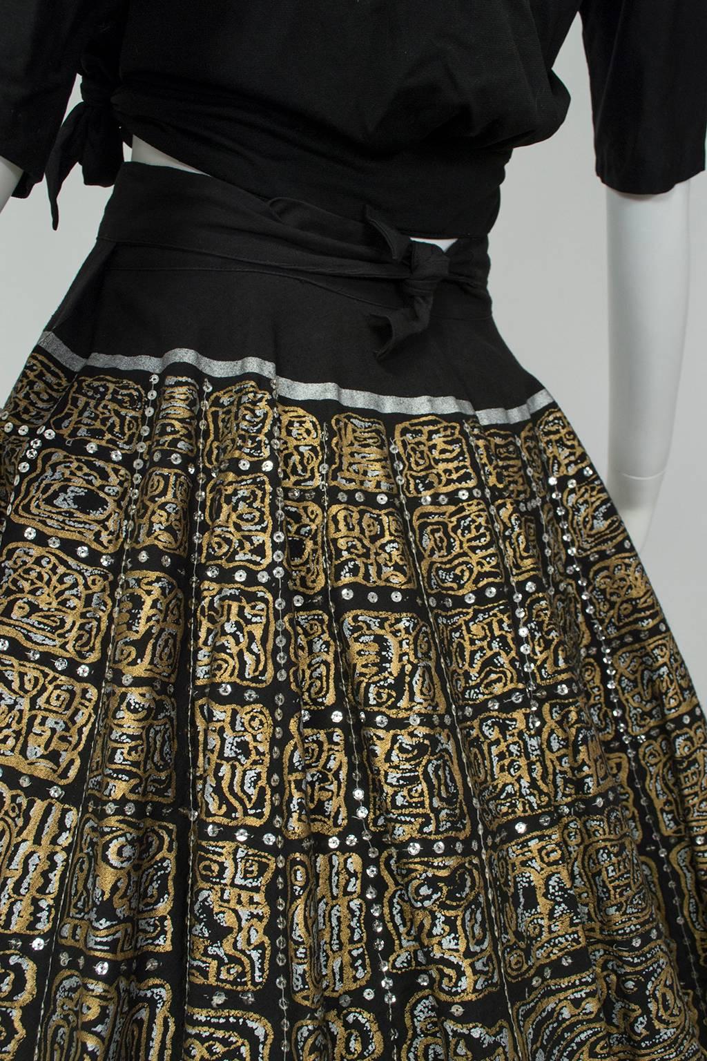 Hand Painted Black and Gold Aztec Mexican Circle Skirt - Jácome Estate, 1950s 2