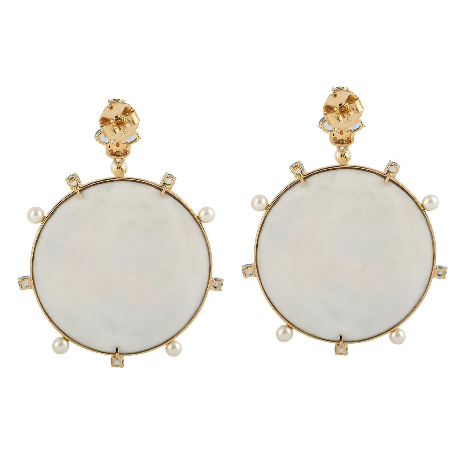 Art Déco Hand Painted Bakelite Earrings With Multi Gemcstone & Diamonds In 18k Gold in vendita