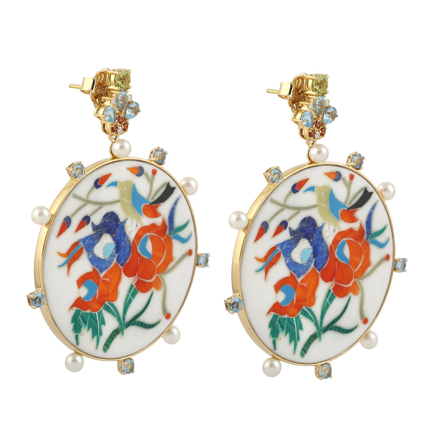 Taglio misto Hand Painted Bakelite Earrings With Multi Gemcstone & Diamonds In 18k Gold in vendita