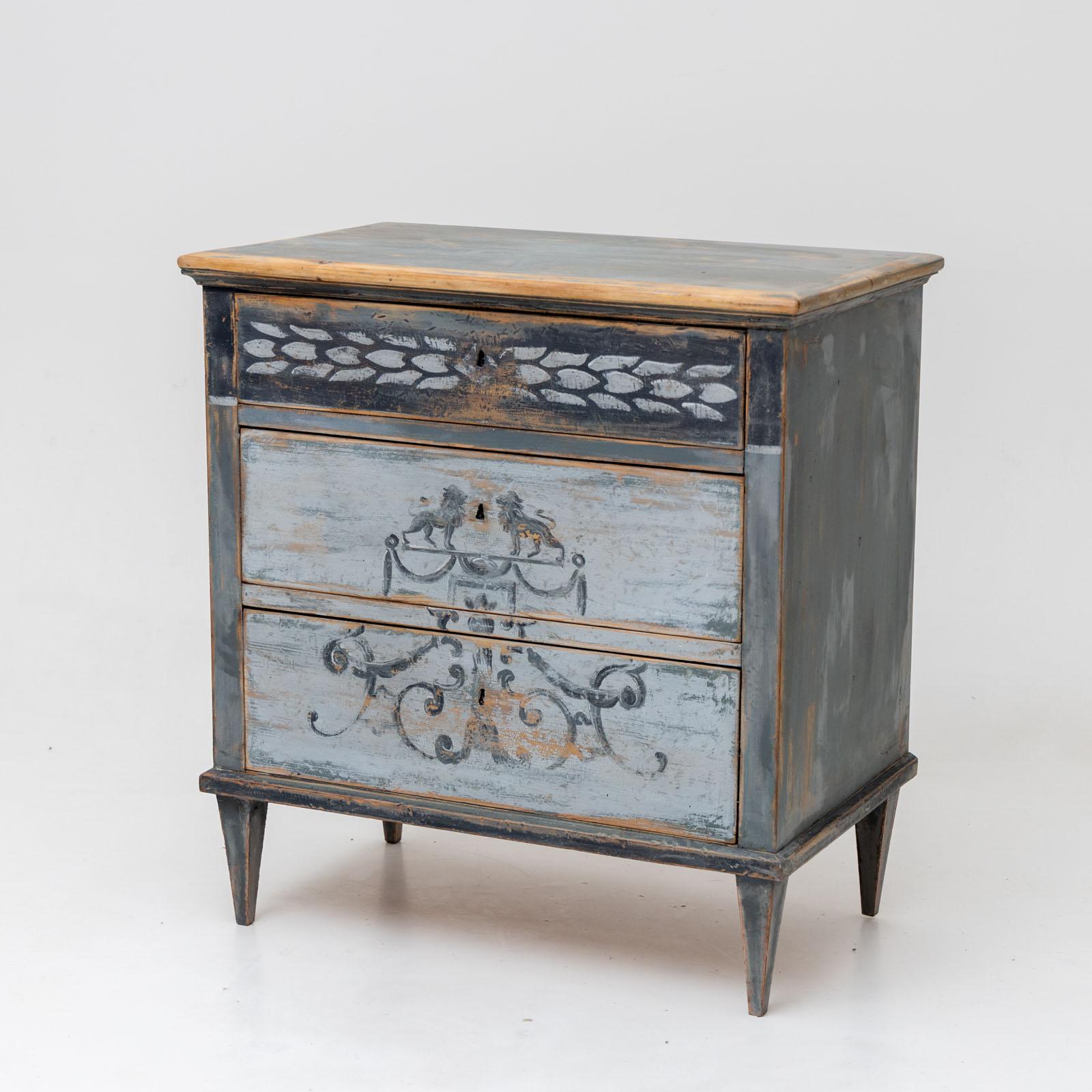 Hand-painted Biedermeier Chest of Drawers, 1st Half 19th Century For Sale 1