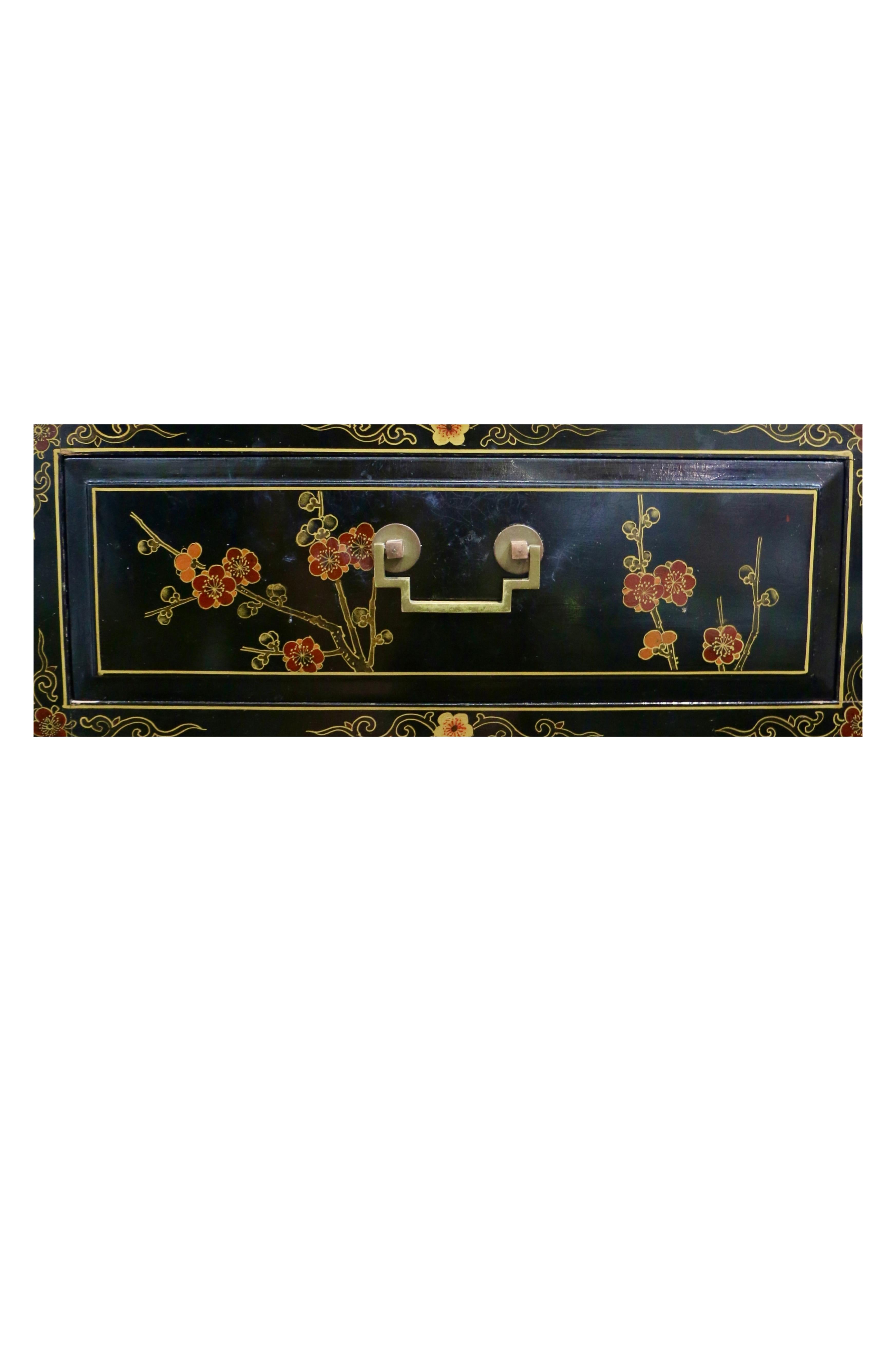 Hand Painted Black Chinoiserie Credenza with Decorations In Good Condition In New York, NY