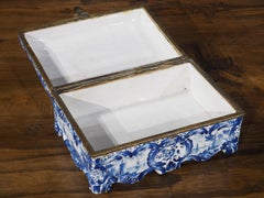 Boîte de table de Delft peinte à la main en bleu et blanc, CIRCA 1850