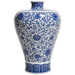 Hand Painted Blue and White Porcelain Flower Vase