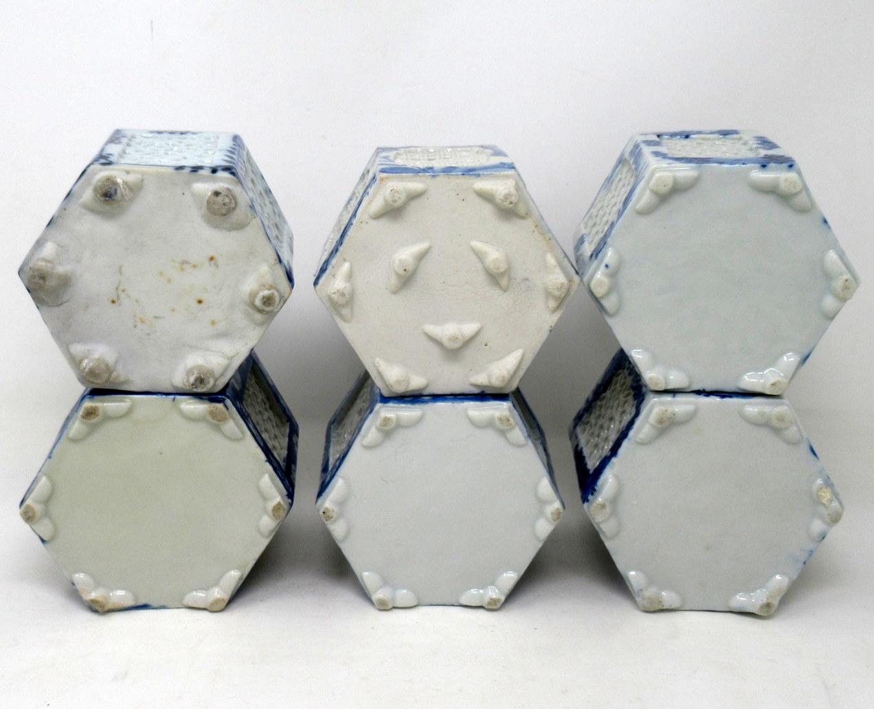 Ceramic Hand Painted Blue White Japanese Chinese Reticulated Hexagonal Porcelain Vases