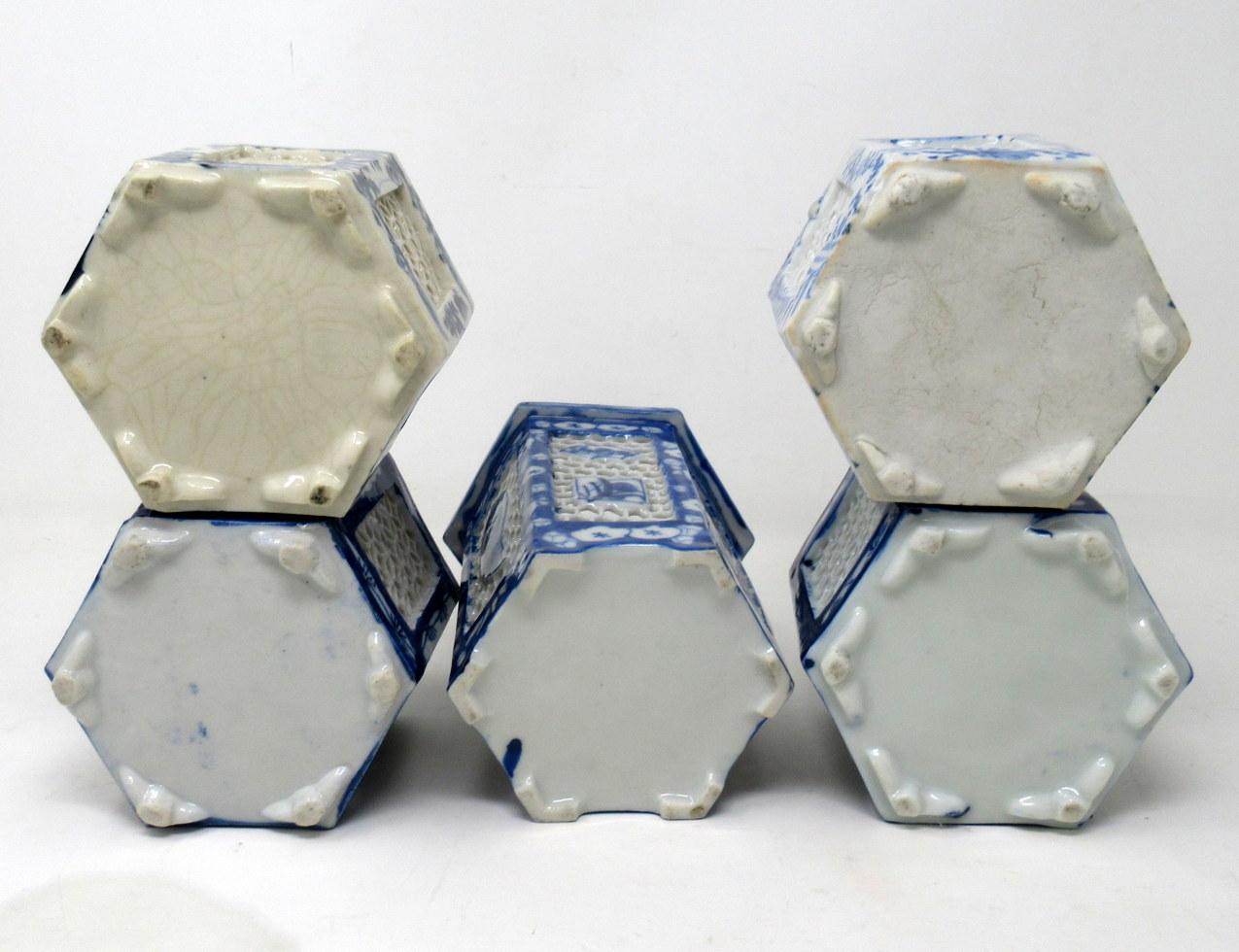 Hand Painted Blue White Japanese Chinese Reticulated Hexagonal Porcelain Vases 2