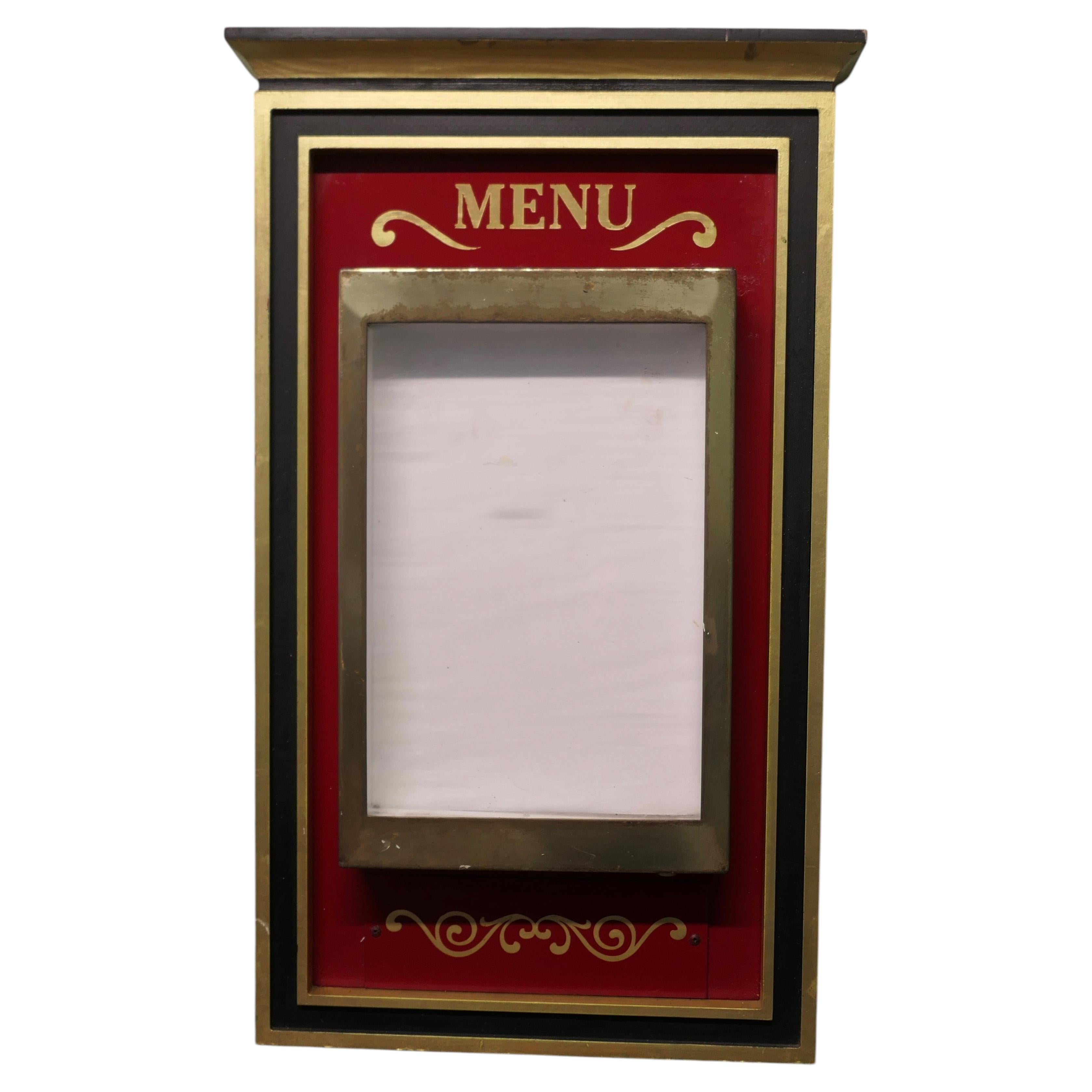 Panneau de menu de bistrot en laiton peint à la main en vente