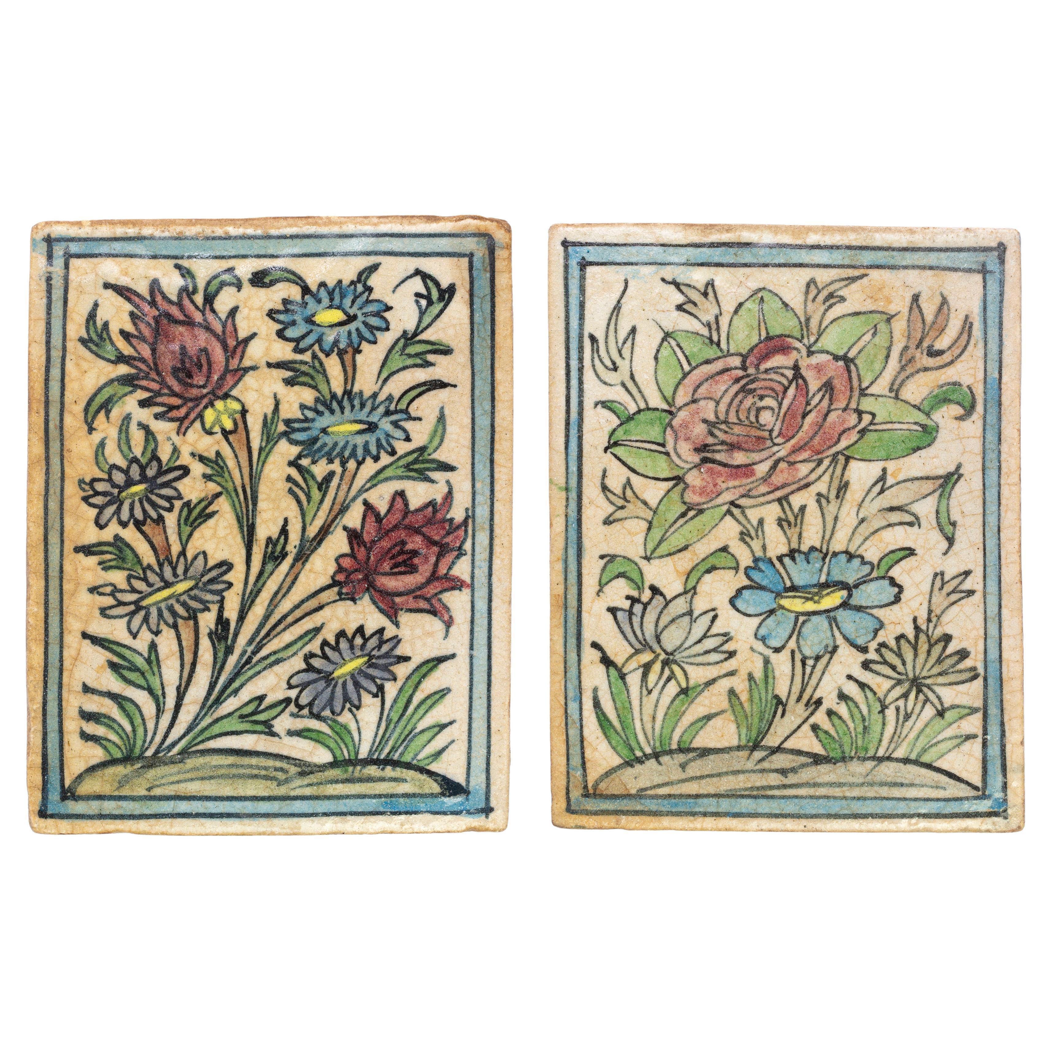 Azulejos orientales antiguos de cerámica pintados a mano en venta