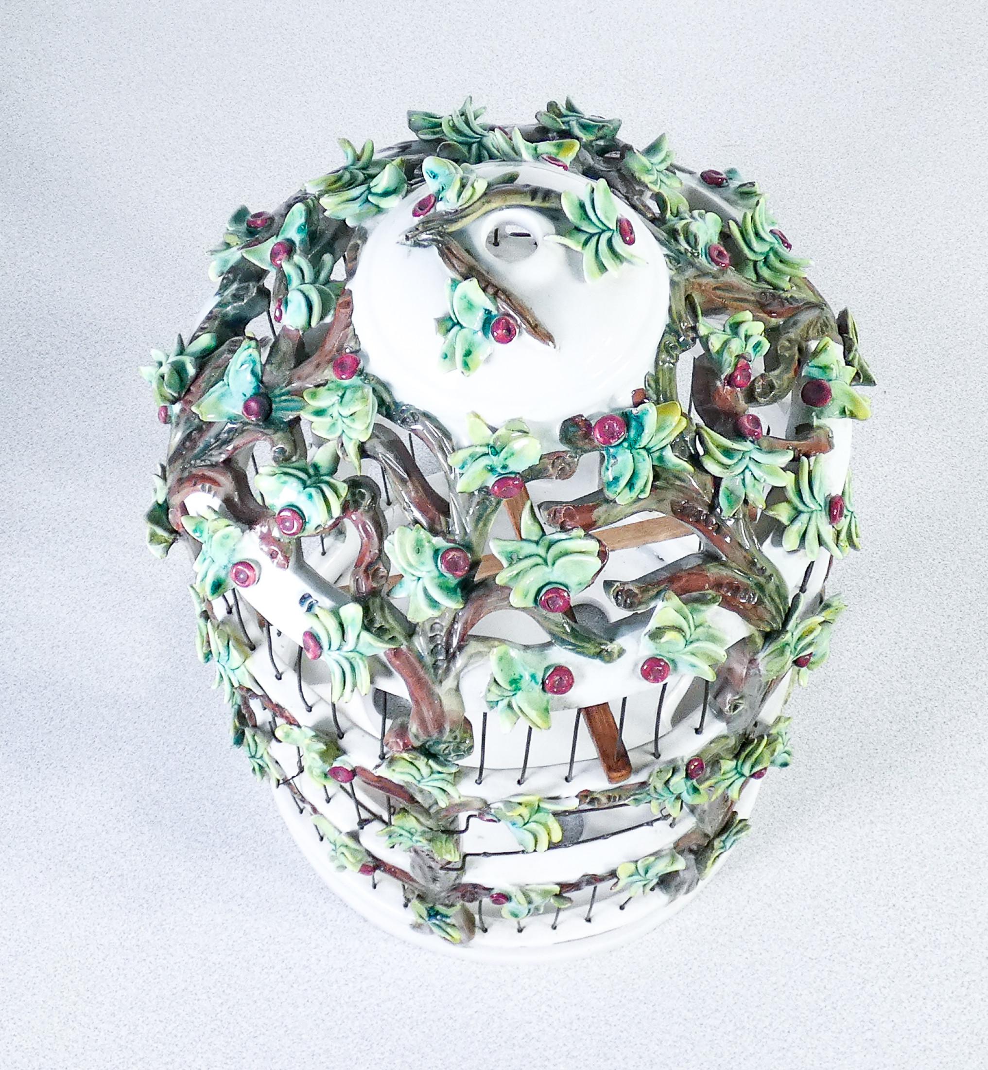 20th Century Hand Painted Ceramic Aviary, Italian Manufacture, Early Twentieth Century For Sale