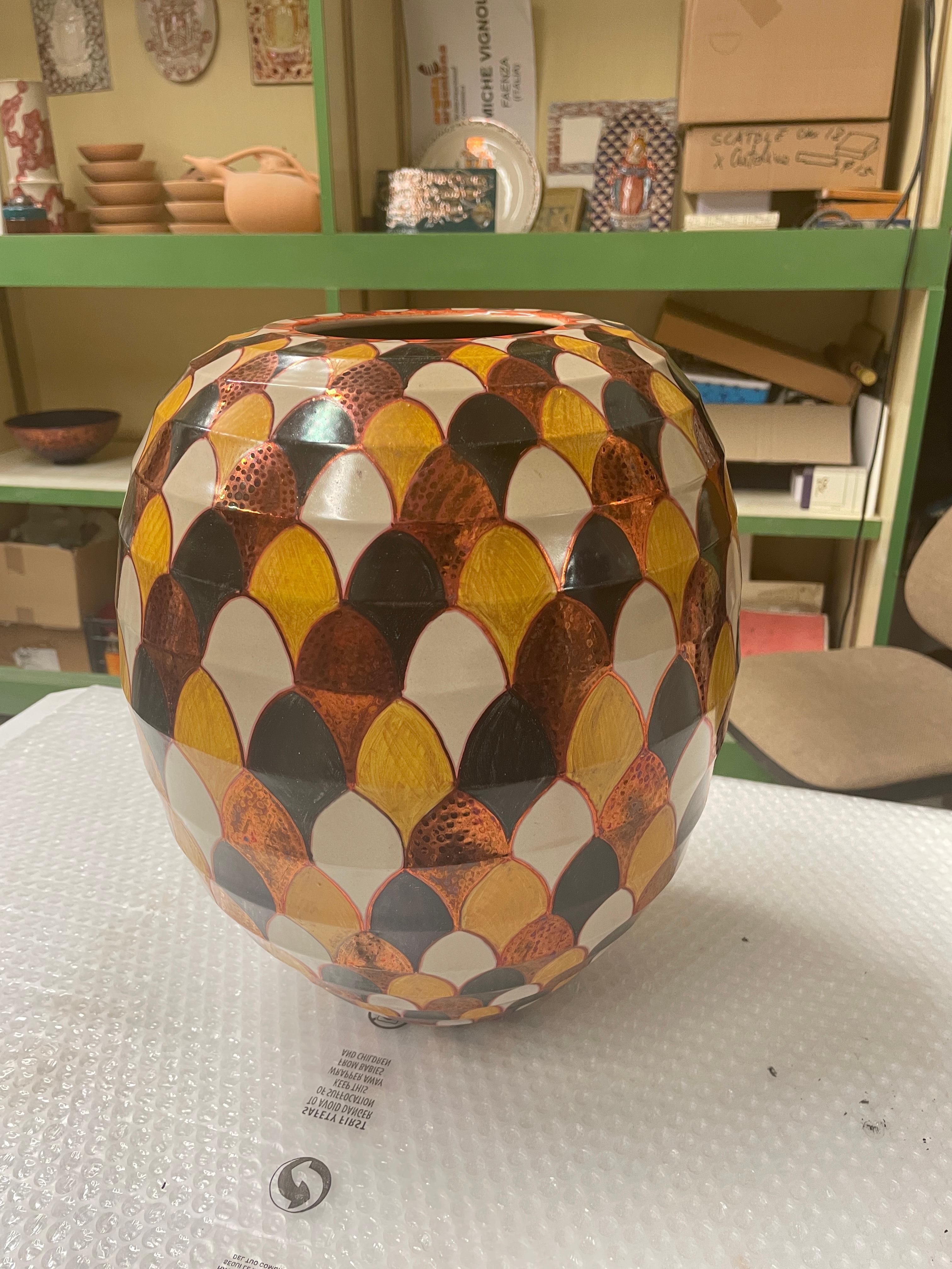 Classical Roman Hand Painted Ceramic Vase by Bottega Vignoli Italy Contemporary Majolica For Sale