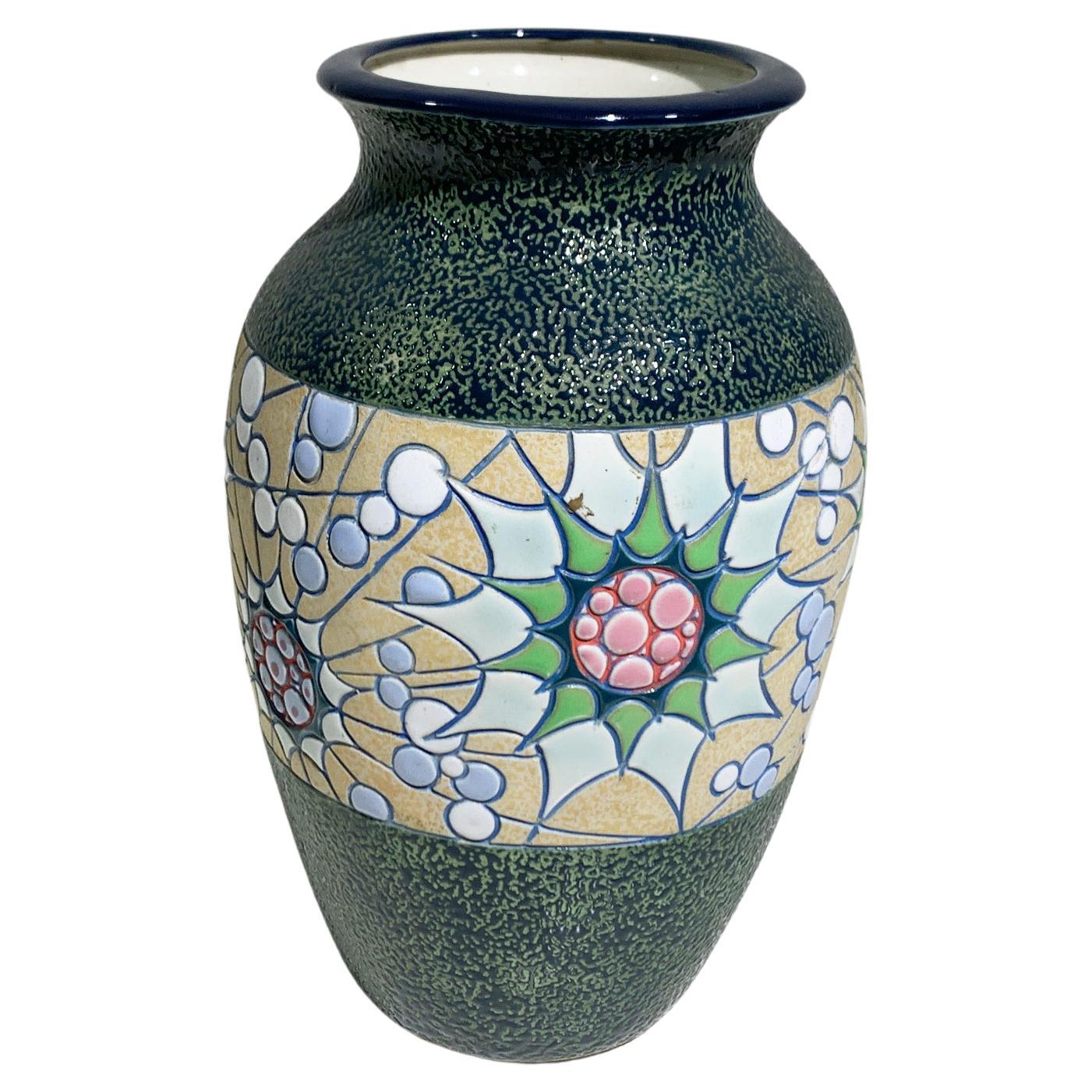 Vaso in ceramica dipinto a mano - motivo floreale/finitura strutturata, firmato,  Circa anni '30
