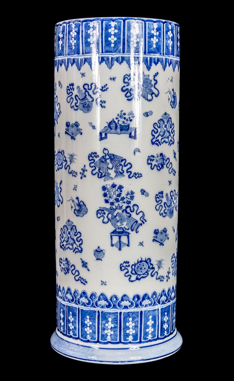 Hand Painted Chinese Ceramic Umbrella Stand For Sale at 1stDibs