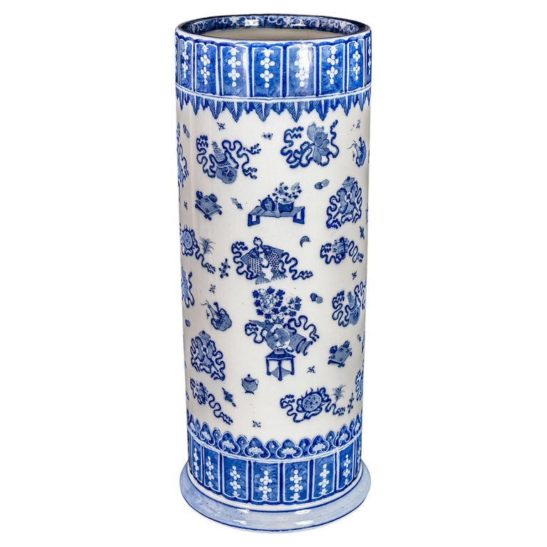 Hand Painted Chinese Ceramic Umbrella Stand For Sale at 1stDibs