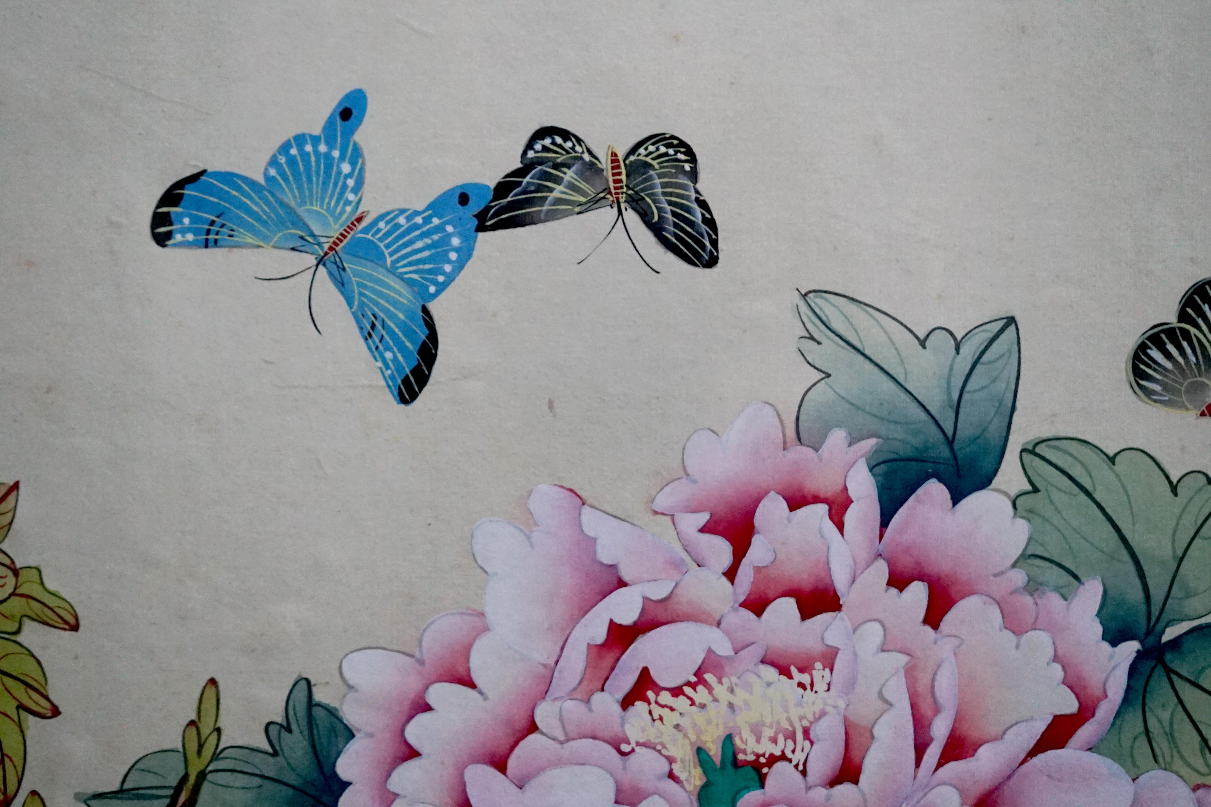 Handgemalte chinesische Aquarell-Gouache-Pfingstrosen mit Schmetterlingen, umwerfend 1950er Jahre (20. Jahrhundert) im Angebot