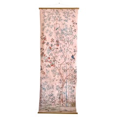 Panel de papel pintado a mano Chinoiserie, fondo rosa pálido, Likely Gracie