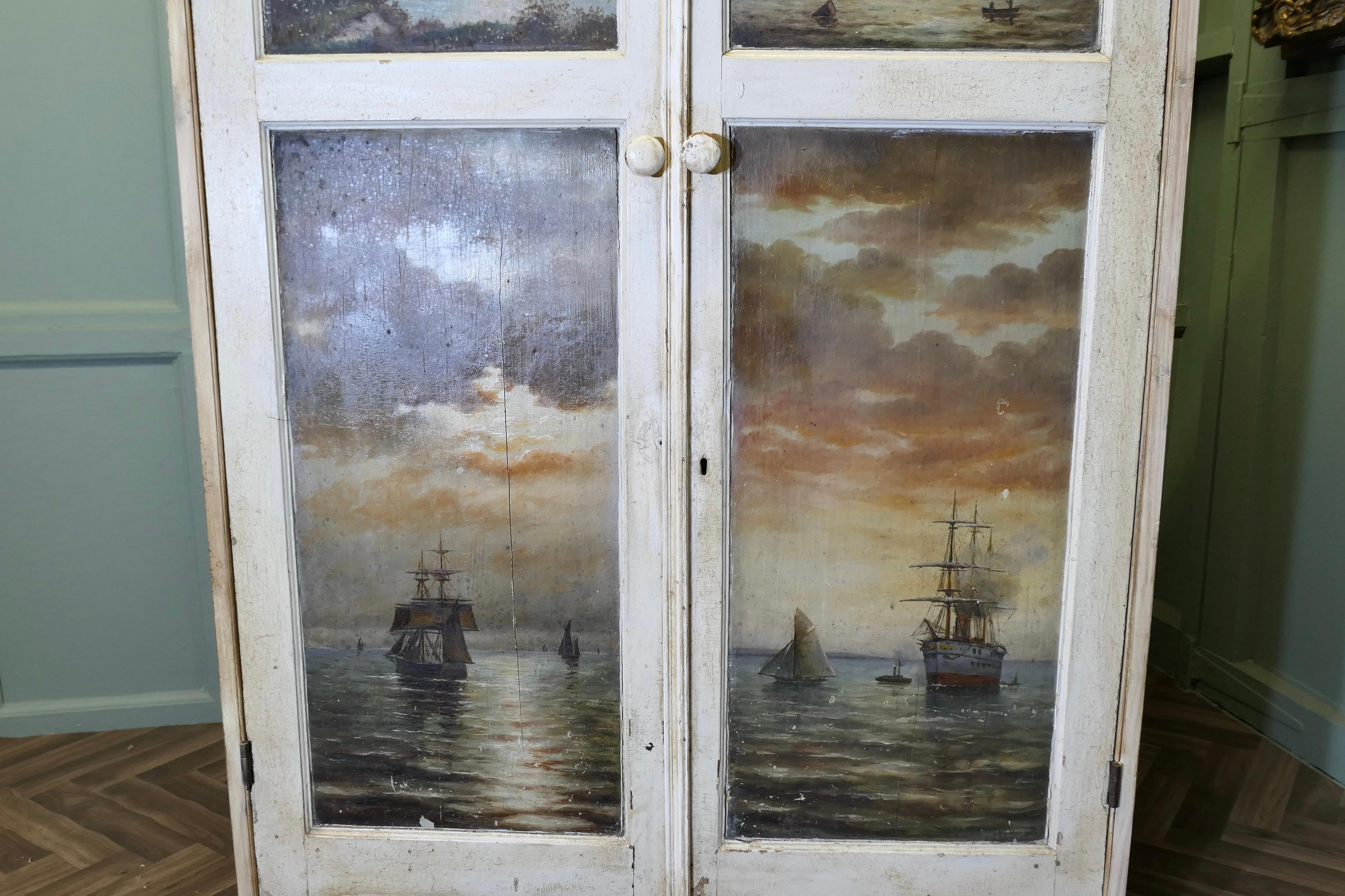 Handgemalter Schrank, 4 Ölgemälde mit Meeresmotiven im Zustand „Gut“ im Angebot in Godshill, Isle of Wight