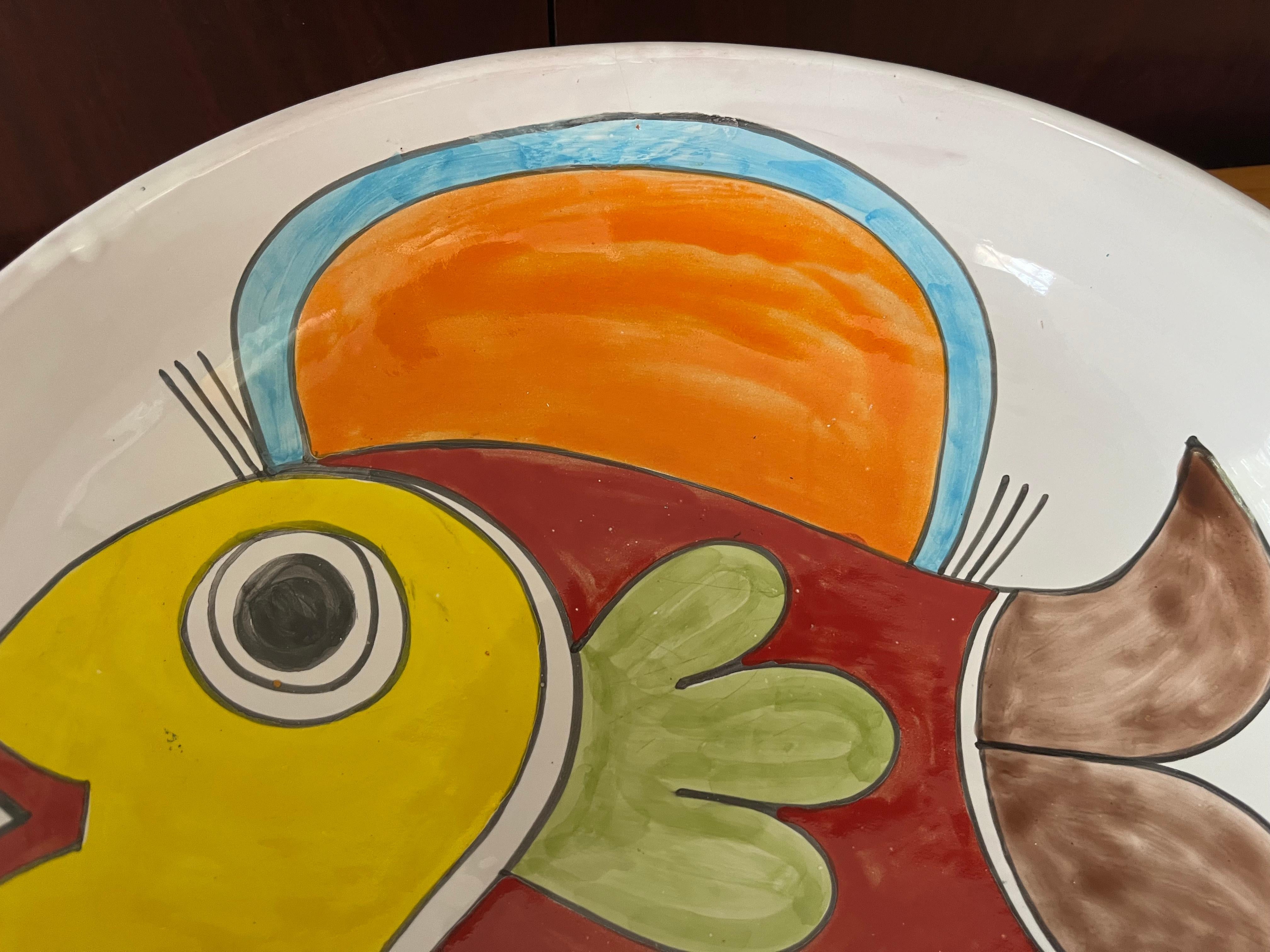 Cuenco de cerámica decorativa pintado a mano por Nino Parrucca Firmado y numerado en venta 3