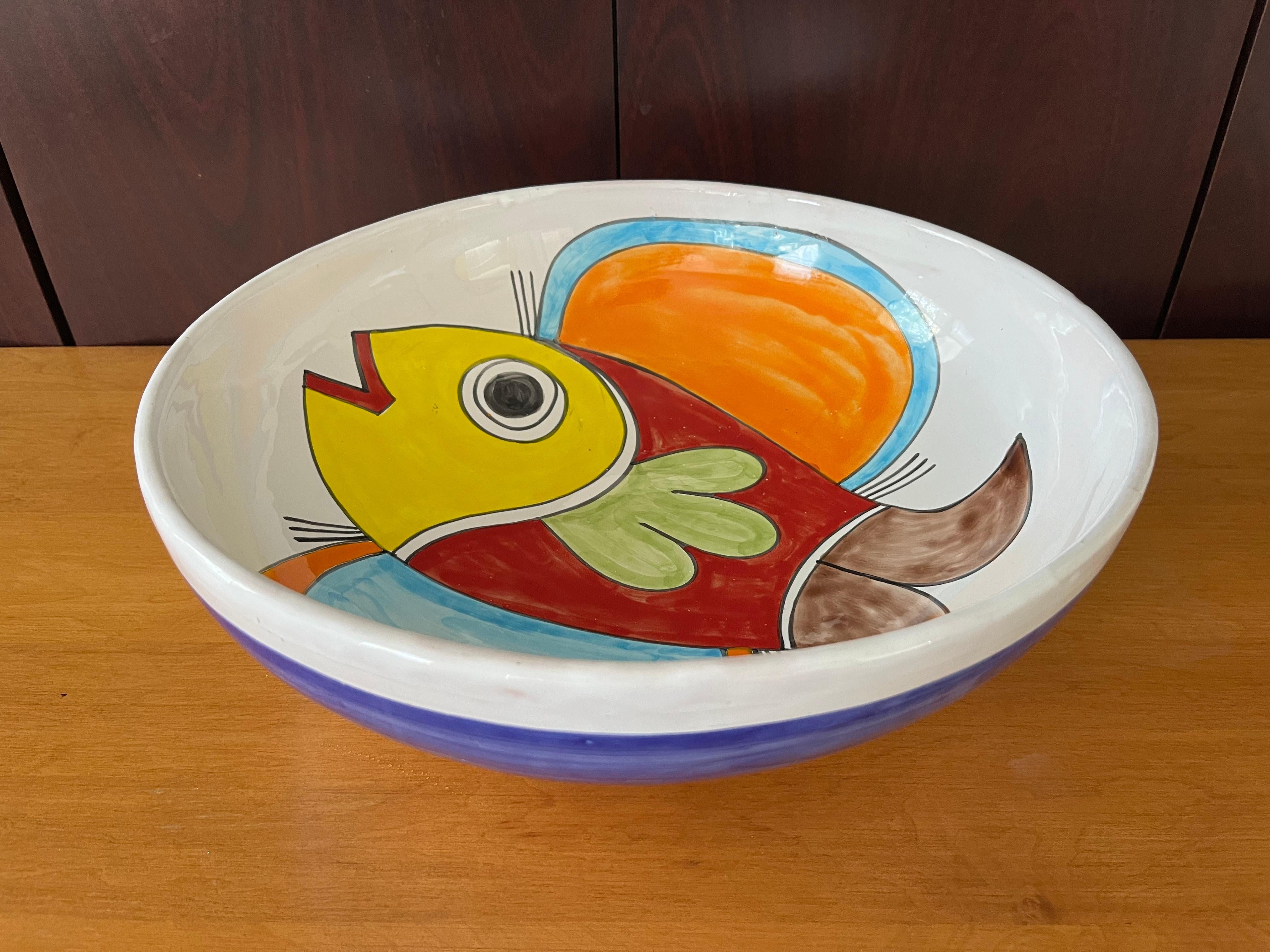 Cuenco de cerámica decorativa pintado a mano por Nino Parrucca Firmado y numerado Bohemio en venta