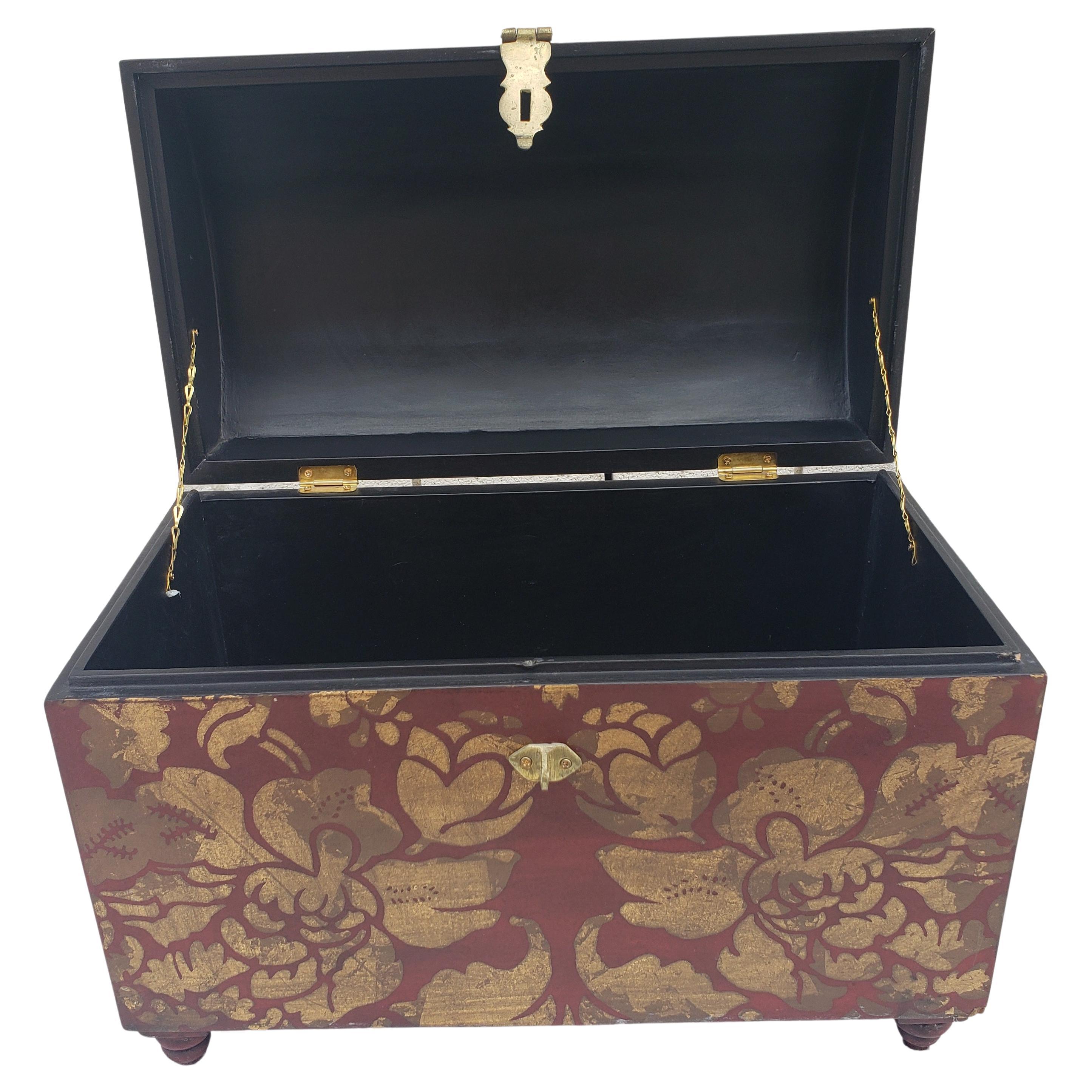Hand-Painted Dome Top Wood and Brass Decorative Chest For Sale 1