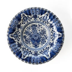Hand painted Dutch platter
