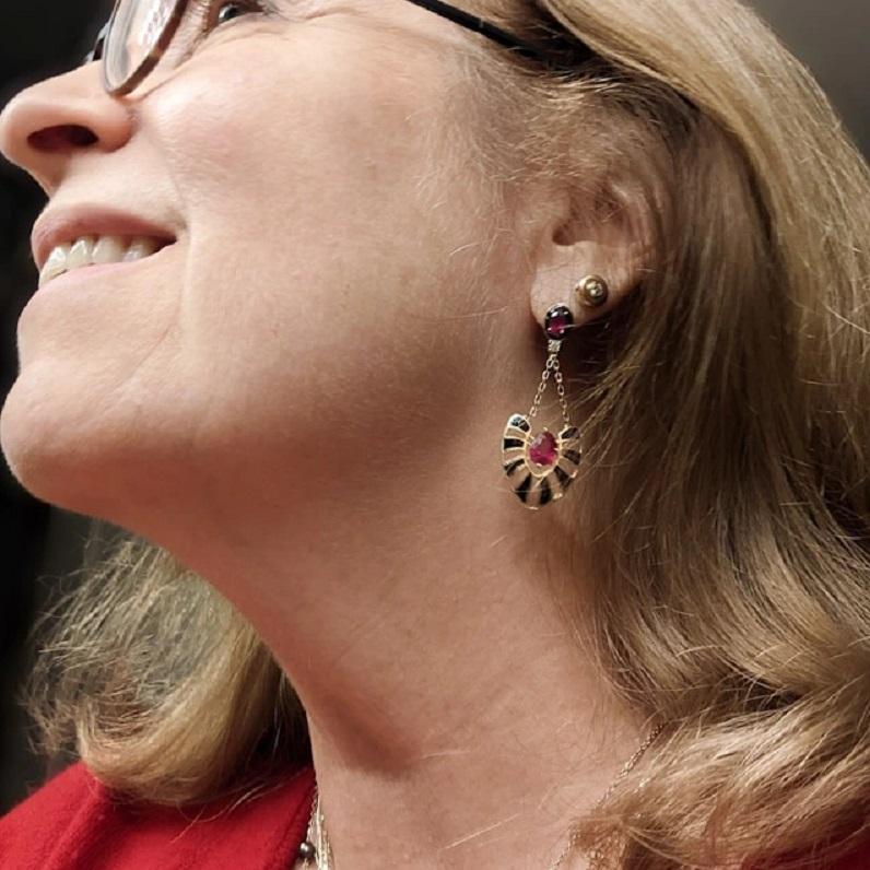 Donna Hand-Painted Enamel Earrings in 14k with Rhodolite Garnets and Tsavorite. in vendita