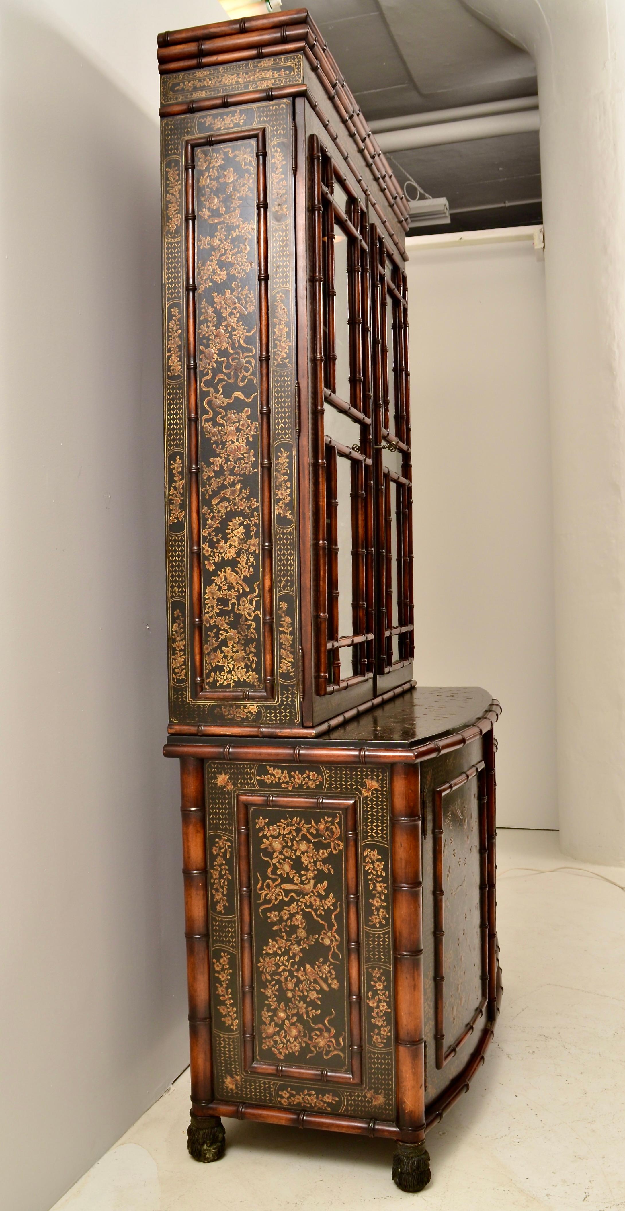 Hand painted Faux Bamboo Breakfront Bookcase  In Good Condition For Sale In Norwalk, CT