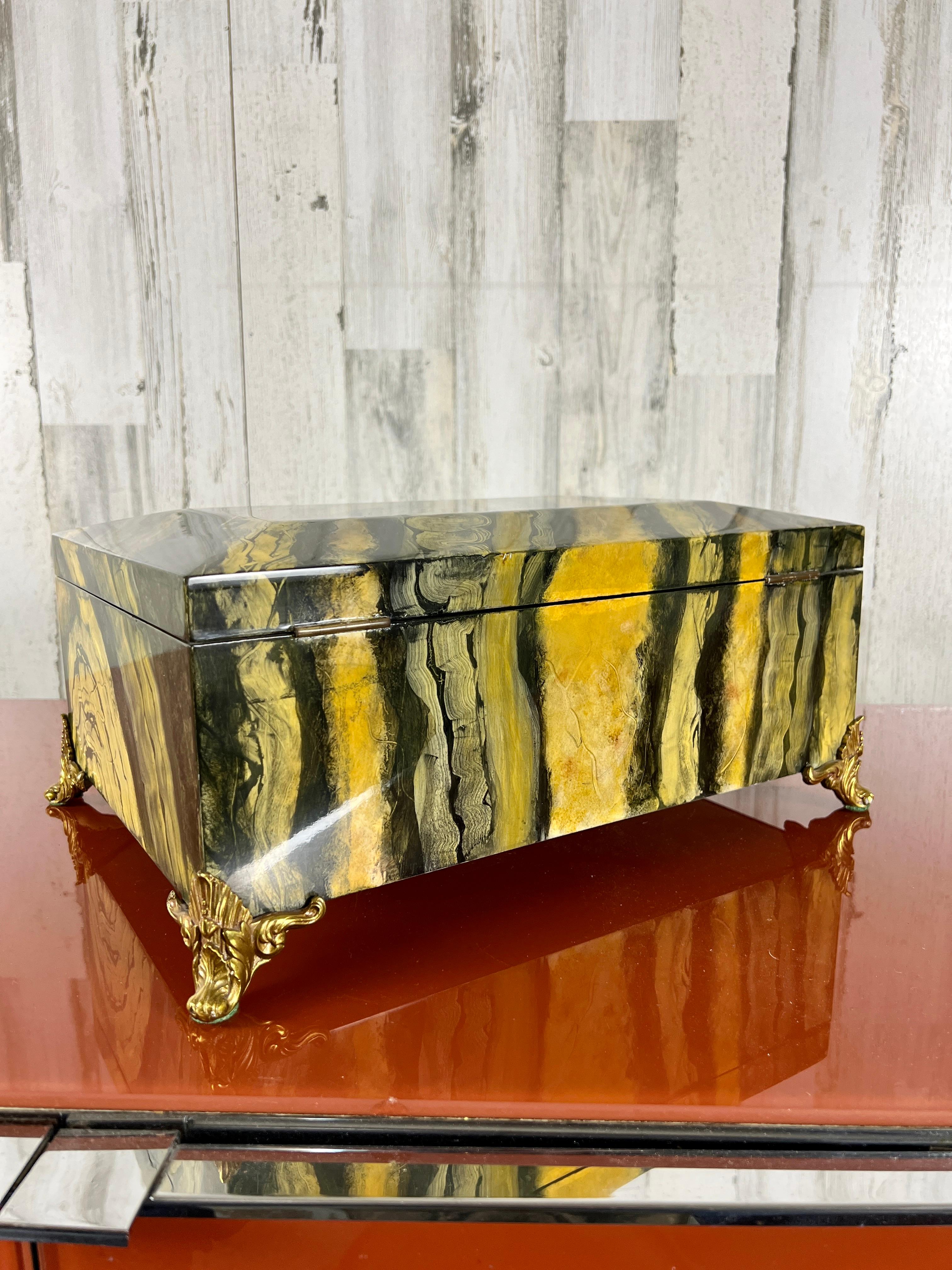 Hand Painted Faux Onyx Box by Maitland Smith  For Sale 7