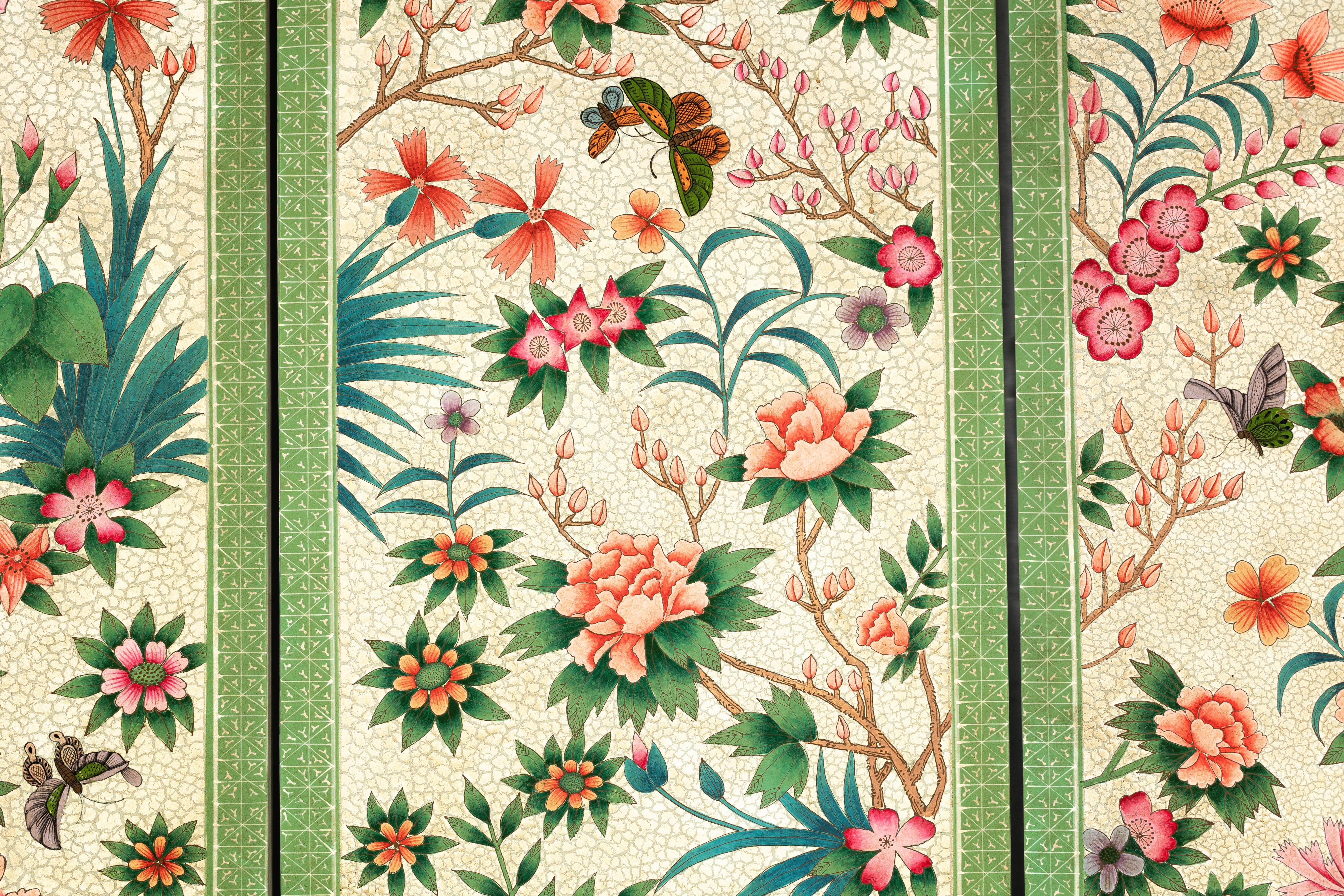 Hand-Painted Floral Screen with Butterflies, Vintage Four-Panel Divider For Sale 10