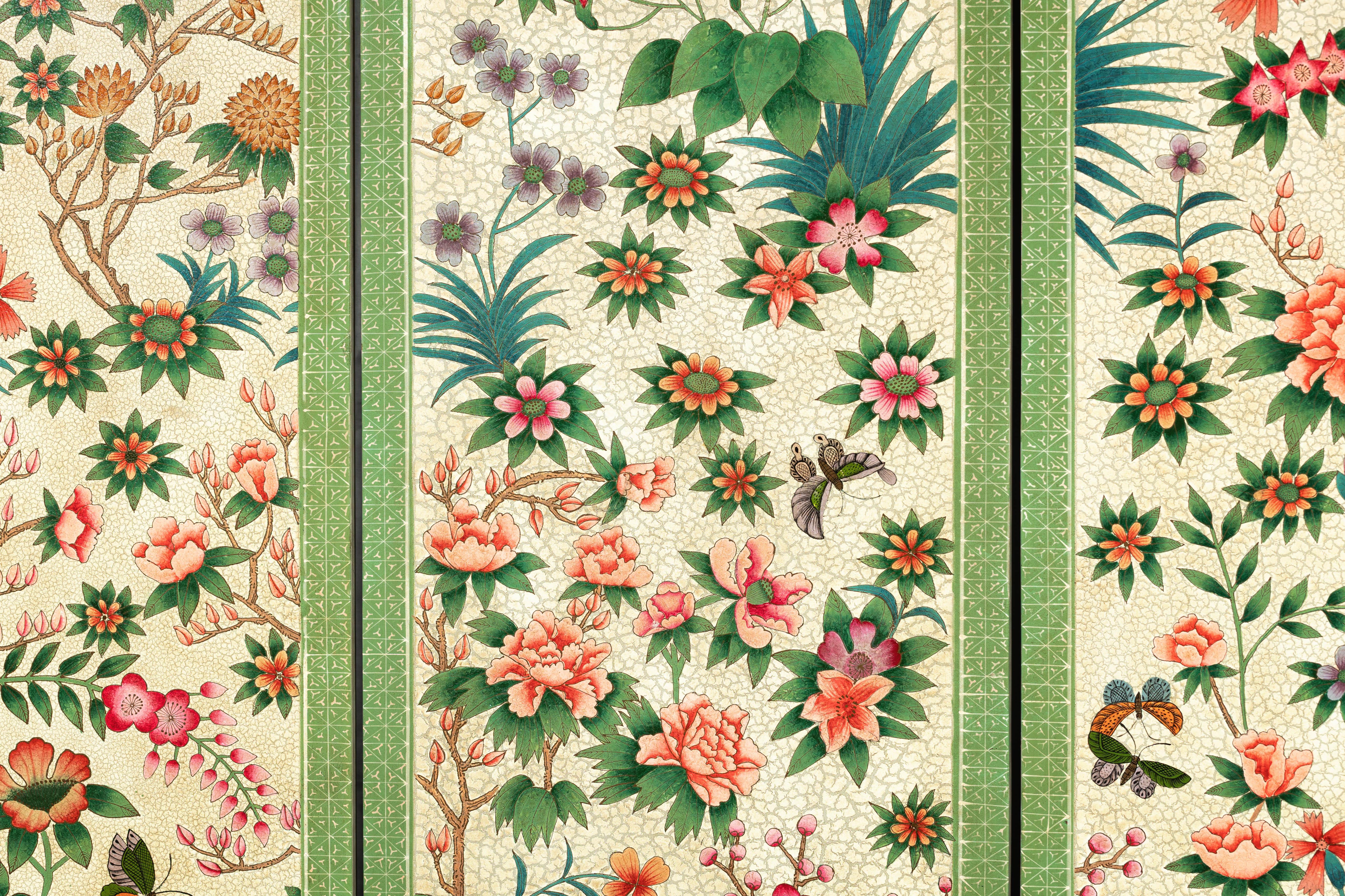 Hand-Painted Floral Screen with Butterflies, Vintage Four-Panel Divider For Sale 12