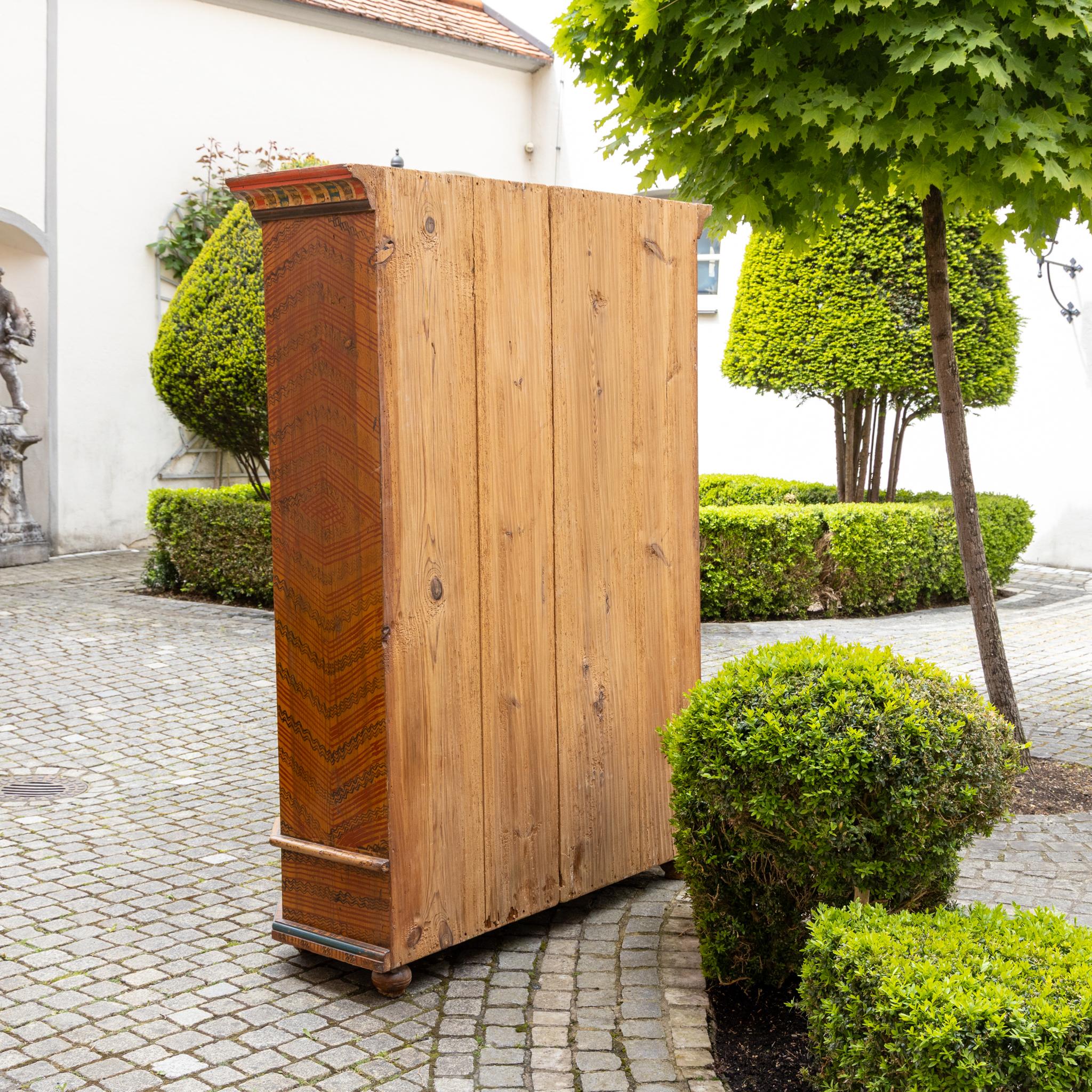 Armoire popolare dipinto a mano, Germania meridionale, datato 1824 e monogramma AMW in vendita 9