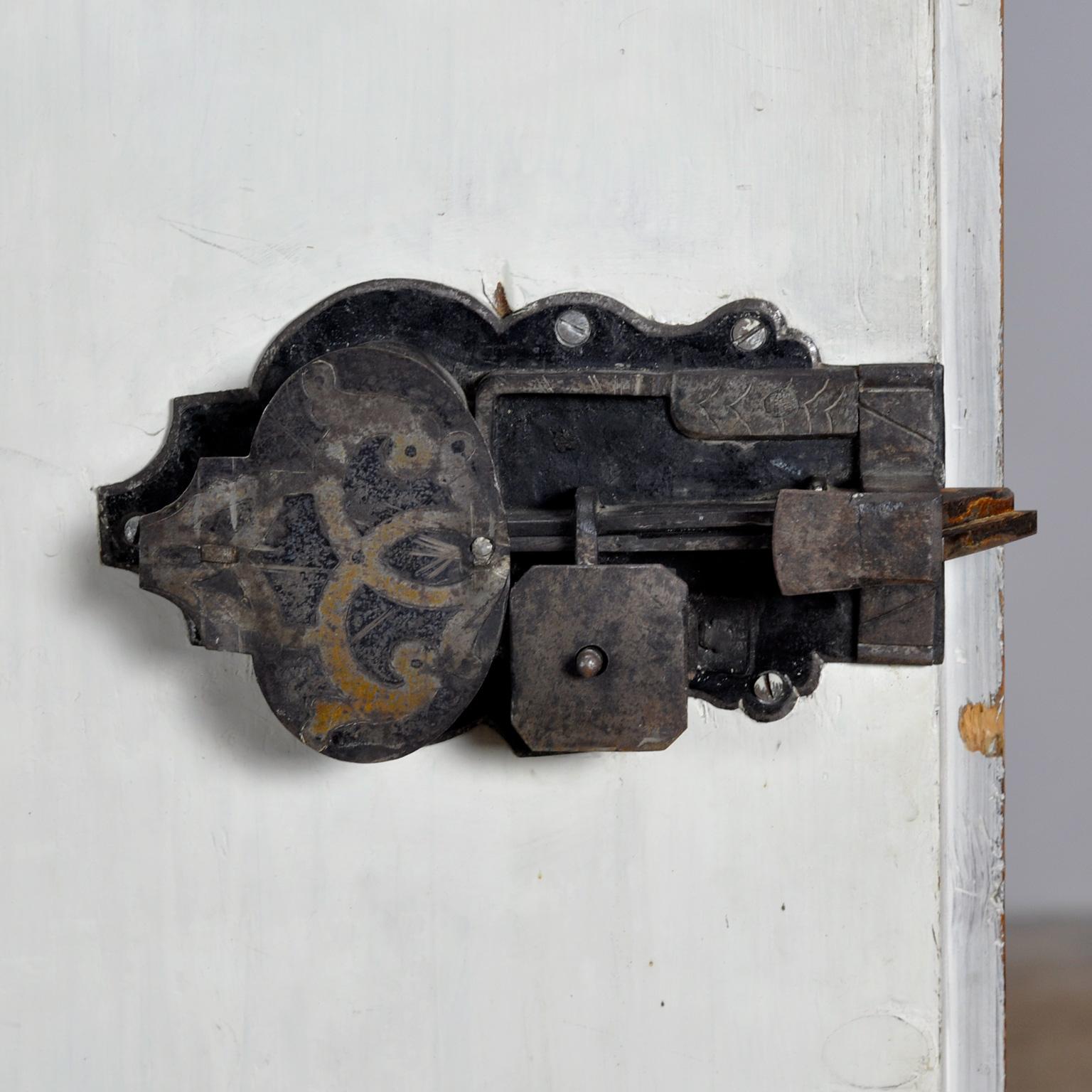 Début du XIXe siècle Armoire/meuble de mariage d'art populaire peint à la main, Allemagne du Sud, daté de 1807 en vente