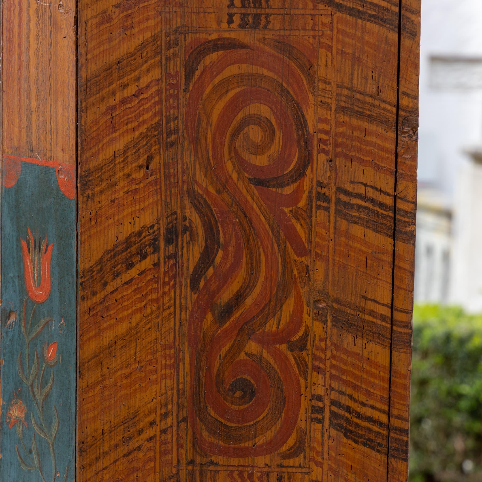 Legno Armoire d'arte popolare dipinto a mano, Germania meridionale, datato 1877 e Monogram EMM in vendita