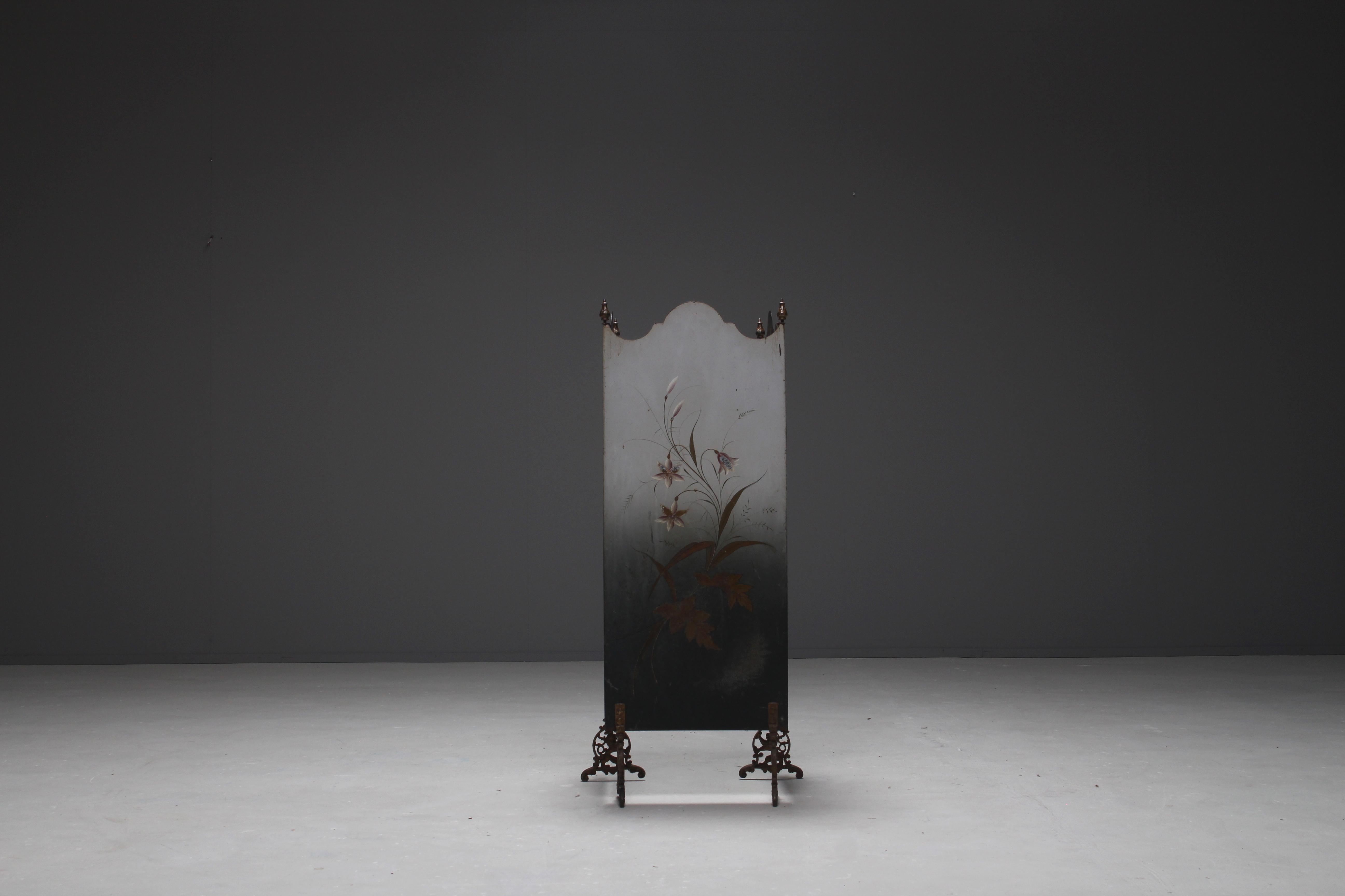 Hand Painted French Art Nouveau Fire Screen, circa 1910 For Sale 5