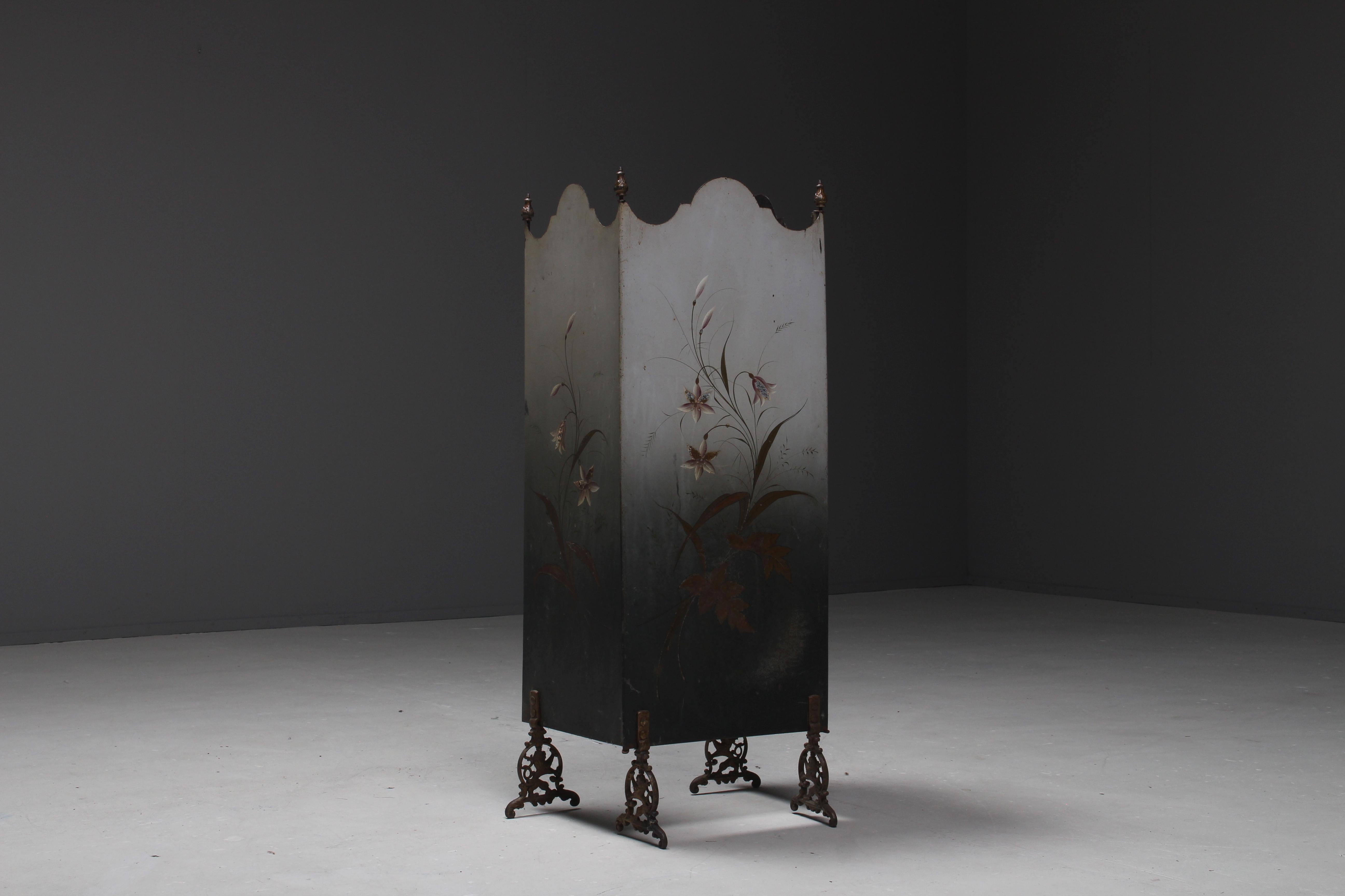 Hand Painted French Art Nouveau Fire Screen, circa 1910 For Sale 6