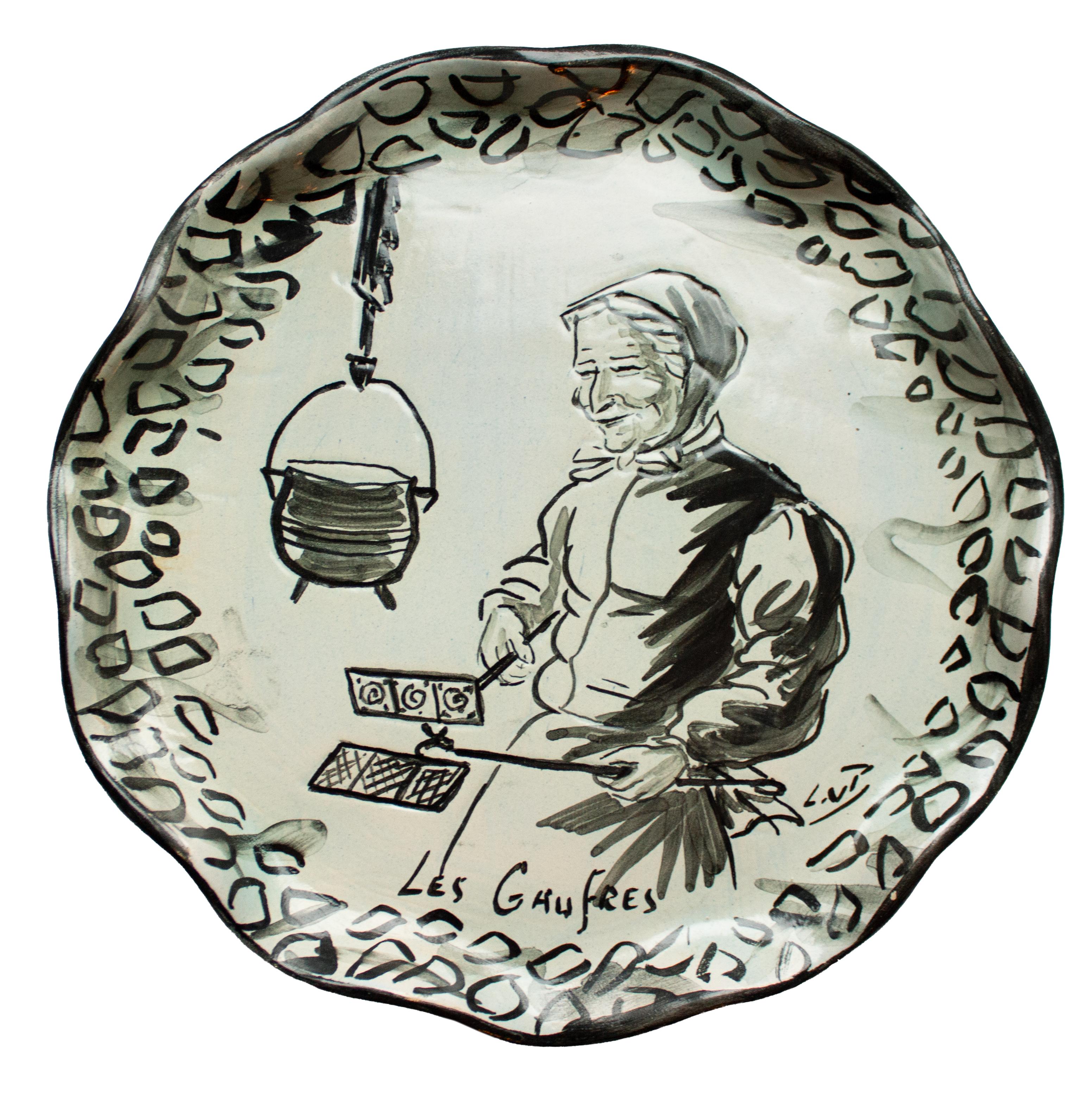 Assiettes de campagne peintes à la main célébrant l'artisanat rural en noir et gris en vente 1