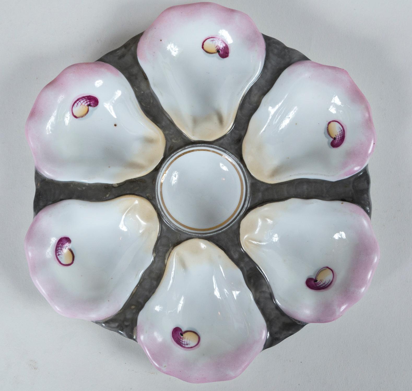 Art Nouveau Hand-Painted French Oyster Plate, circa 1900