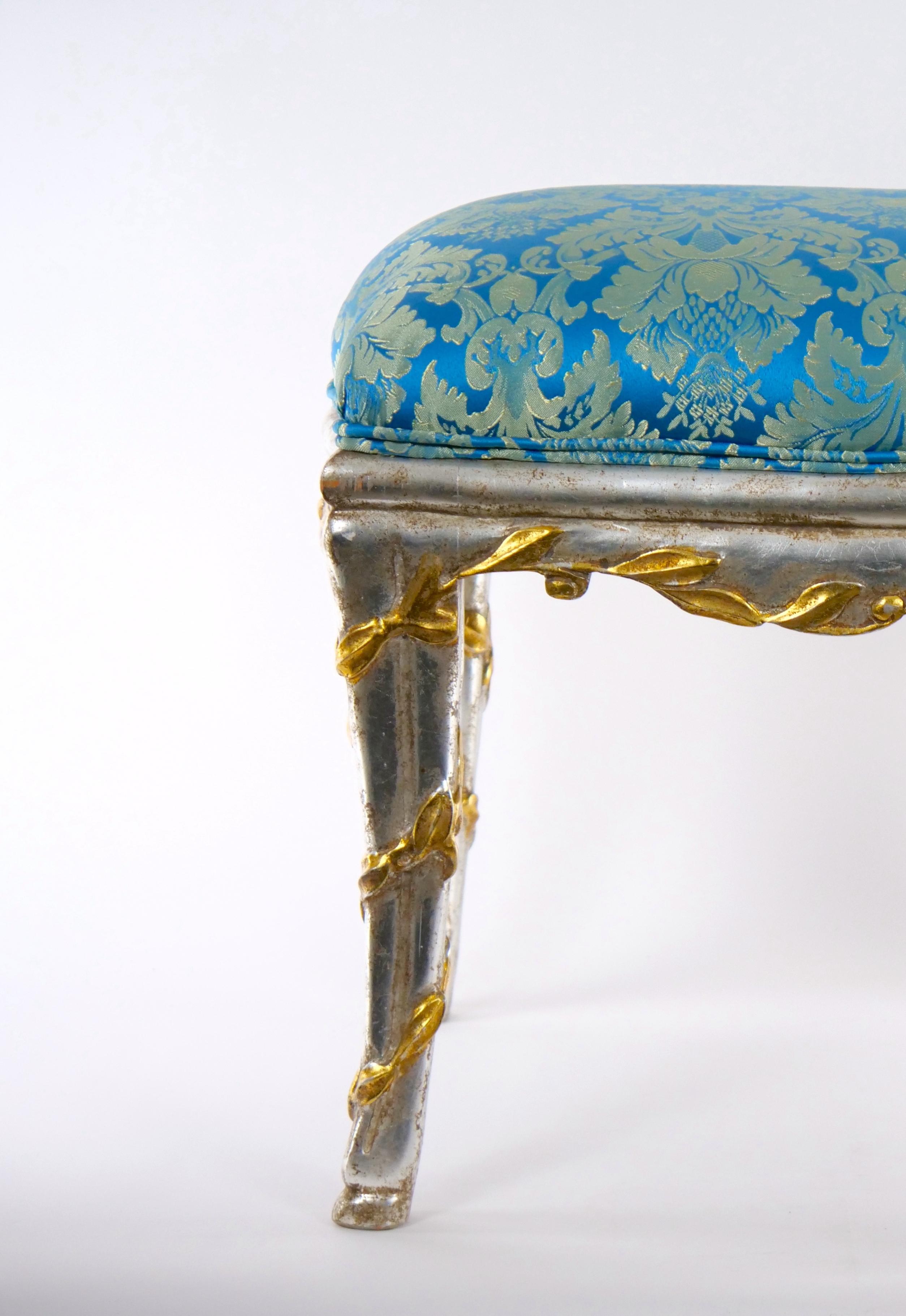 Hand Painted / Gilt Wood Frame Small Seating Bench For Sale 1