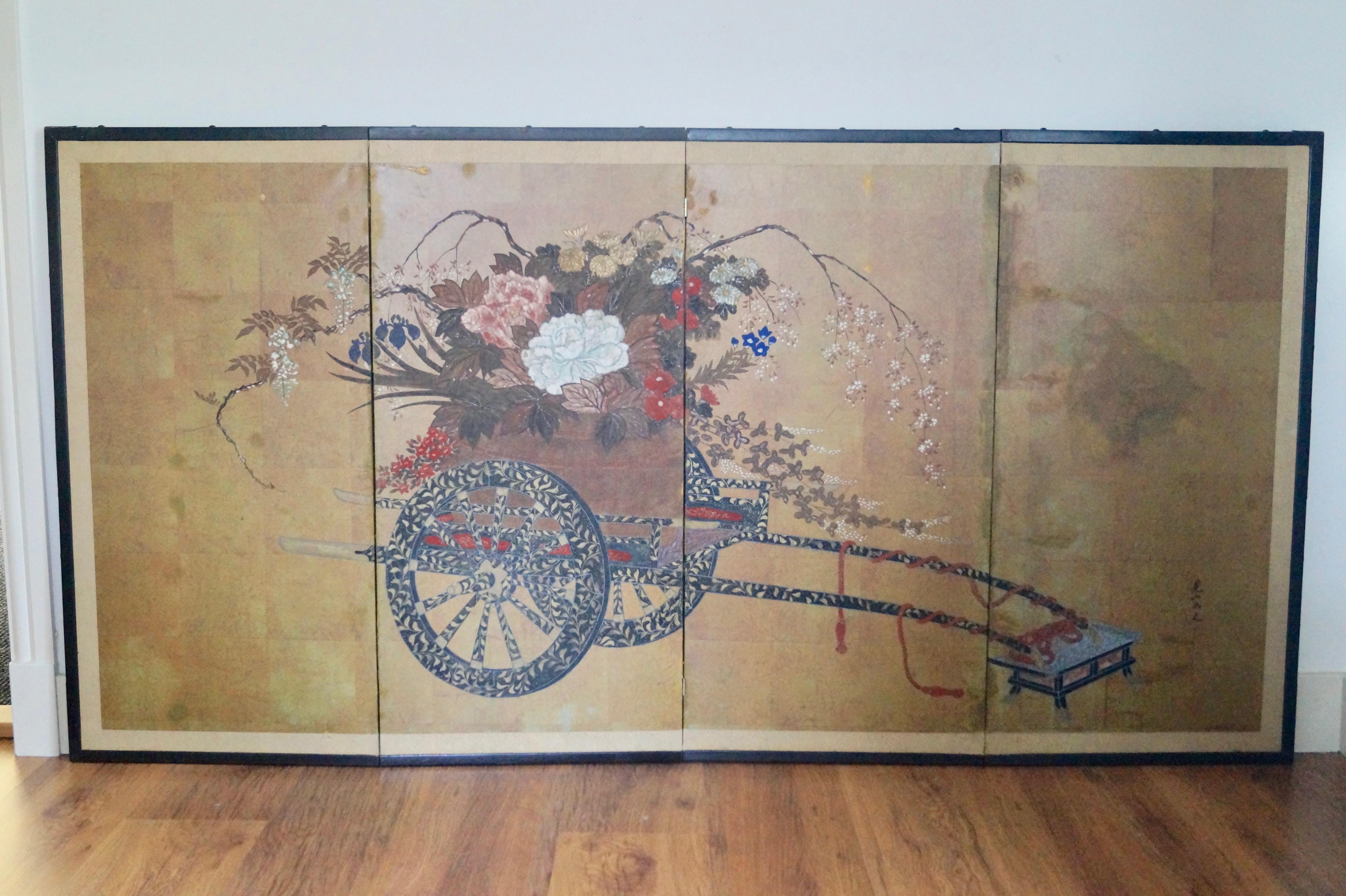 Low chinese folding screen (bayou). All hand painted. Professionaly. 

Can also be hanged on the wall as a painting.

Hand-painted on gold leaf.


Measures: Width 184 cm
Depth 3 cm
Height 92 cm.